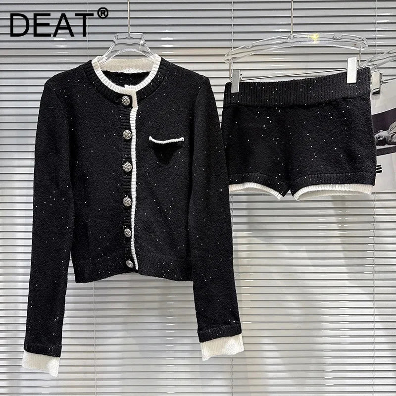 Winter New Fashion Casual Contrast Color Knitted Cardigan For Women Elastic Waist Shorts Female Trend 11A07451