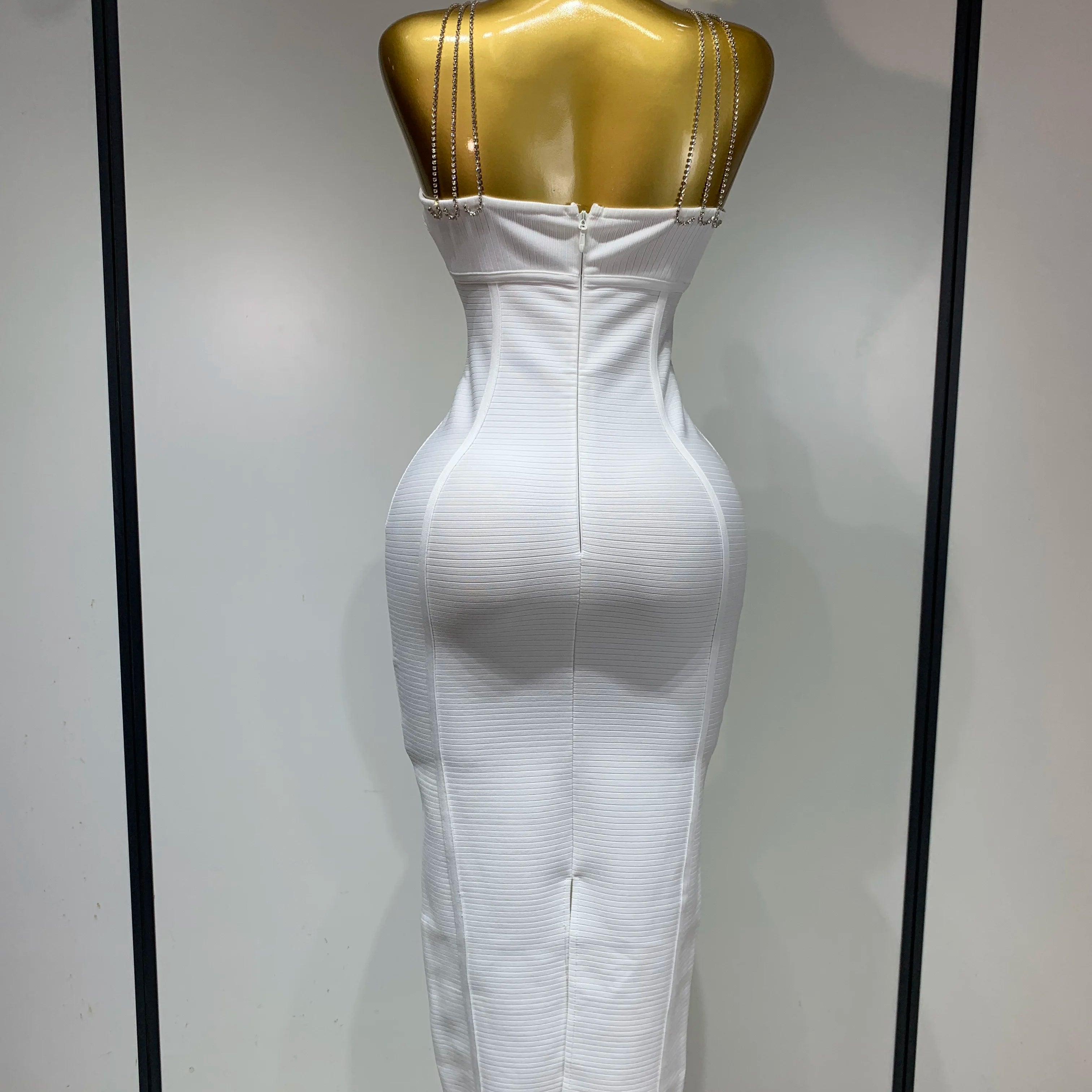 Sexy Sling Backless Crystal Diamonds Chain Bodycon Bandage Dress 2025 White Elegant Evening Club Luxury Birthday Party Dresses