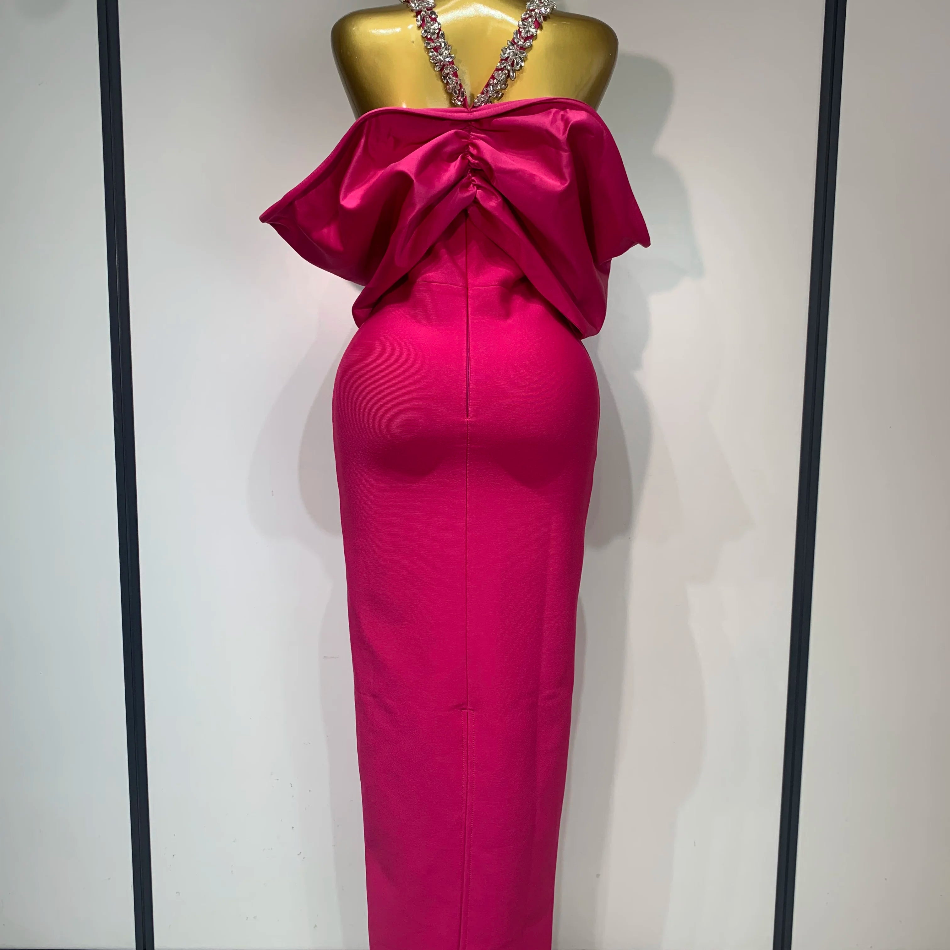 Women Sexy Halter Off the Shoulder Crystal Ruffles Bodycon Long Bandage Dress Nightclub Party Luxury Birthday Celebrate Gowns