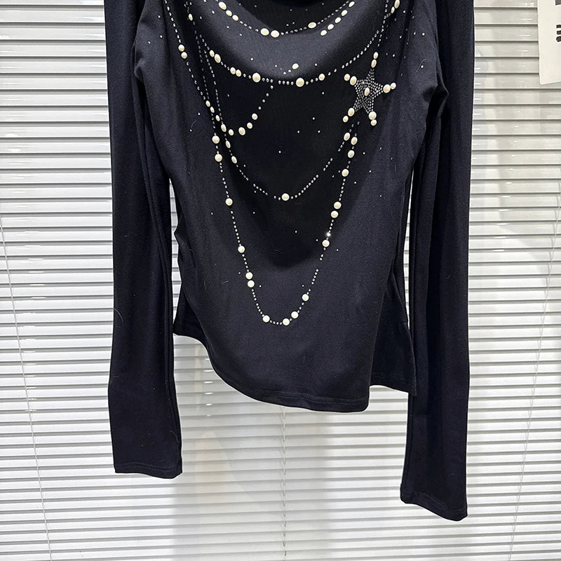 Winter New Sweet Fashion Pearl Rhinestone Hot Rhinestone Chain Pattern T-Shirt For Women Off-shoulder Tops 11A07486