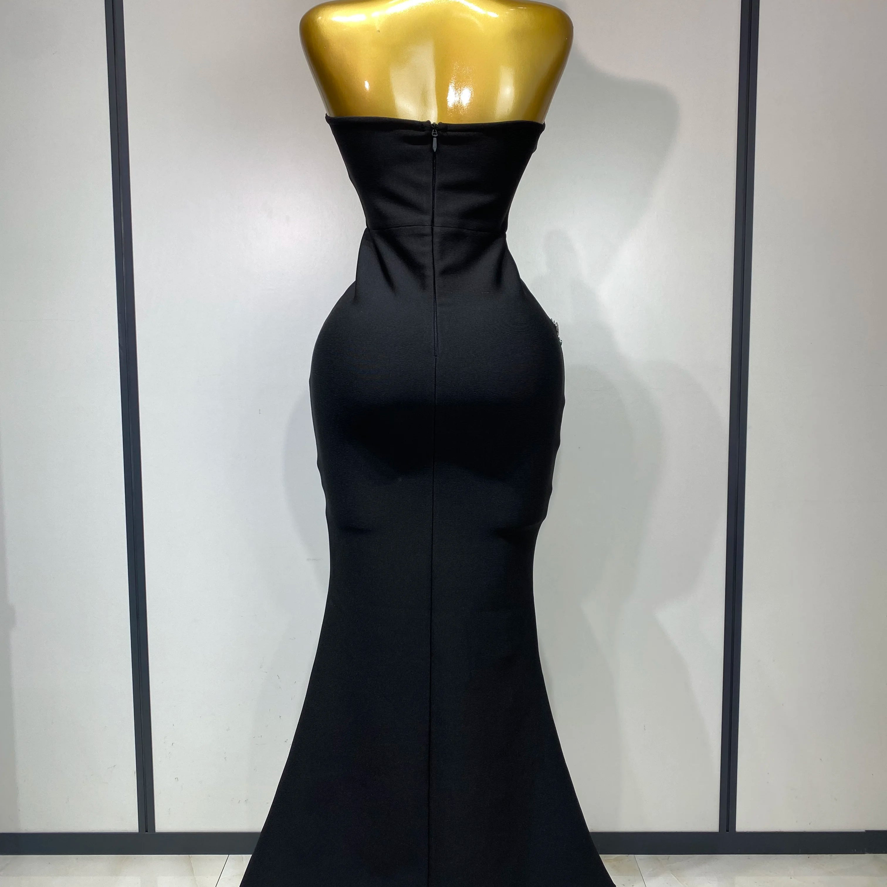 Women Sexy Strapless Bodycon Bandage Dress Rhinestone Celebrity Elegant Evening Party Gown Luxury Birthday Wedding Guest Dress