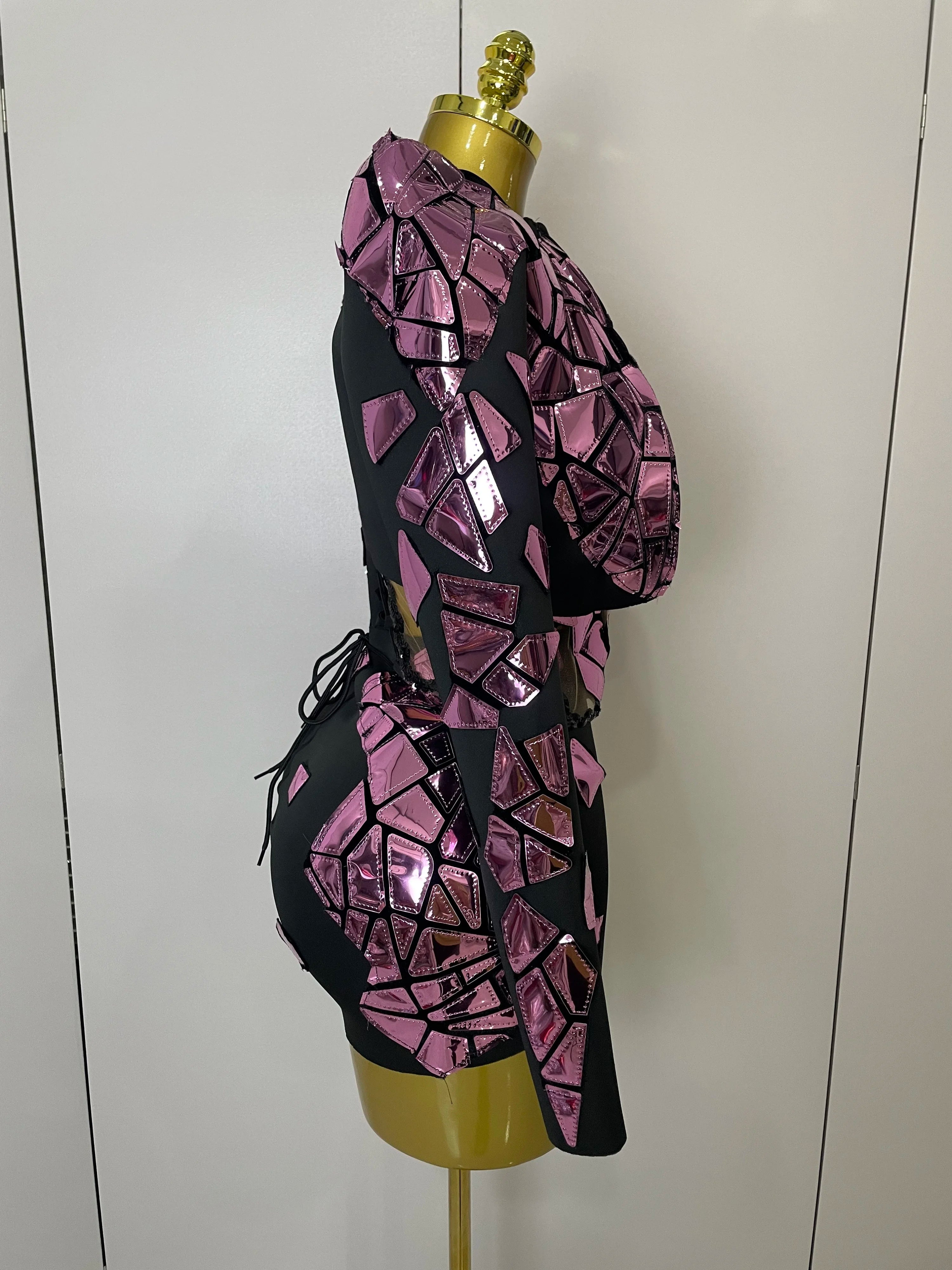 STOCK 2025 Women Sexy Pink Glitter Sequin Mirrors Short Skirt 3pcs Set Birthday Party Nightclub Queen Drag Stage Costume