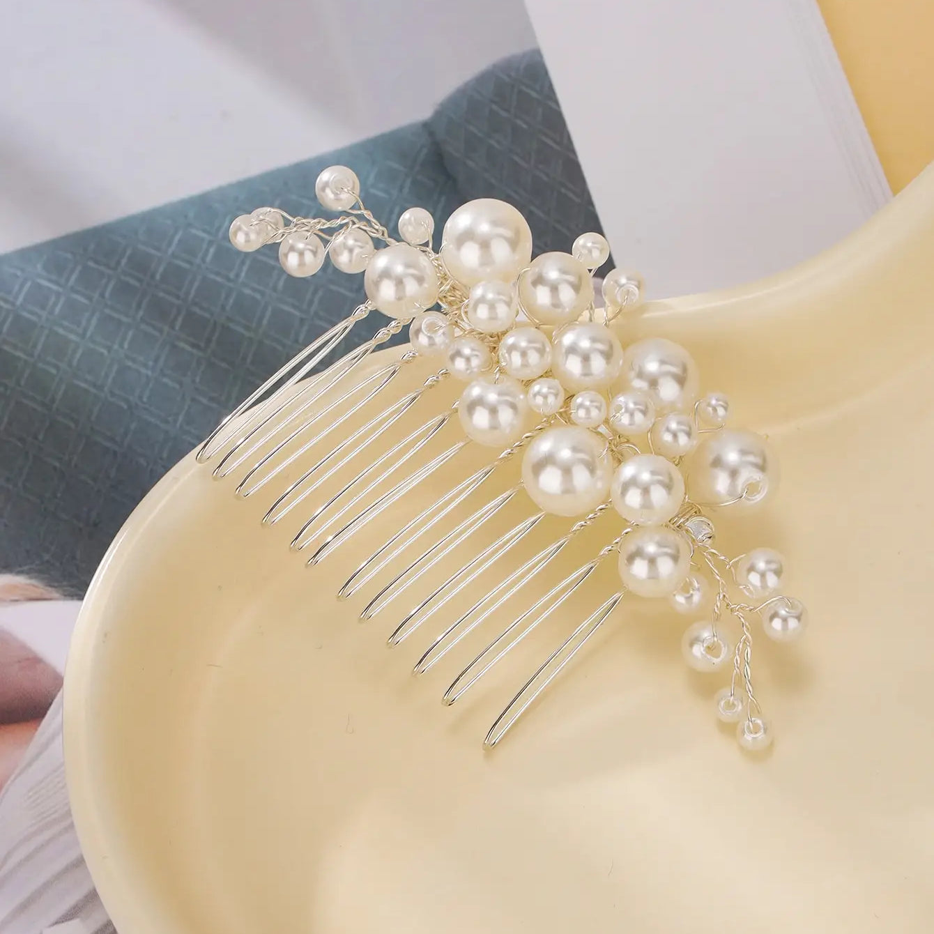 Elegant pearl wedding hair comb bridal side comb piece wedding hair ornament for women and girls