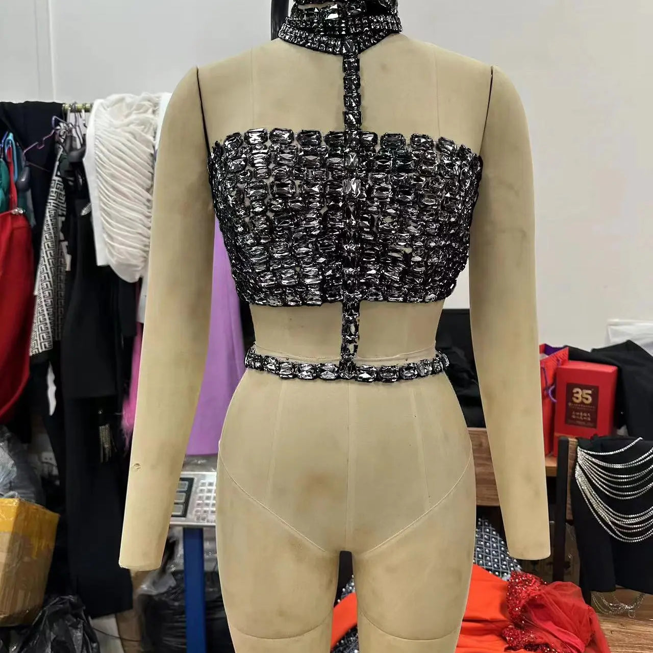 Celebrity Fashion Red Carpet Wear Women Shinning Big Crystal Sexy Halter Tops Nightclub Party TV Show Tops Tank High Quality black