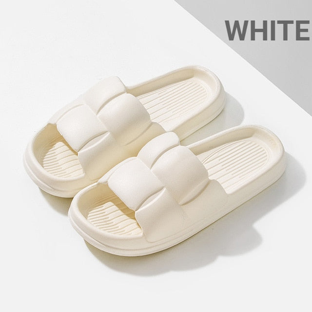 Summer Soft Shoes Cloud Slippers Indoor Mute Bathroom Anti-slip Slide Eva Beach Flip Flops Men Ladies Leisure Sandals 2024 white