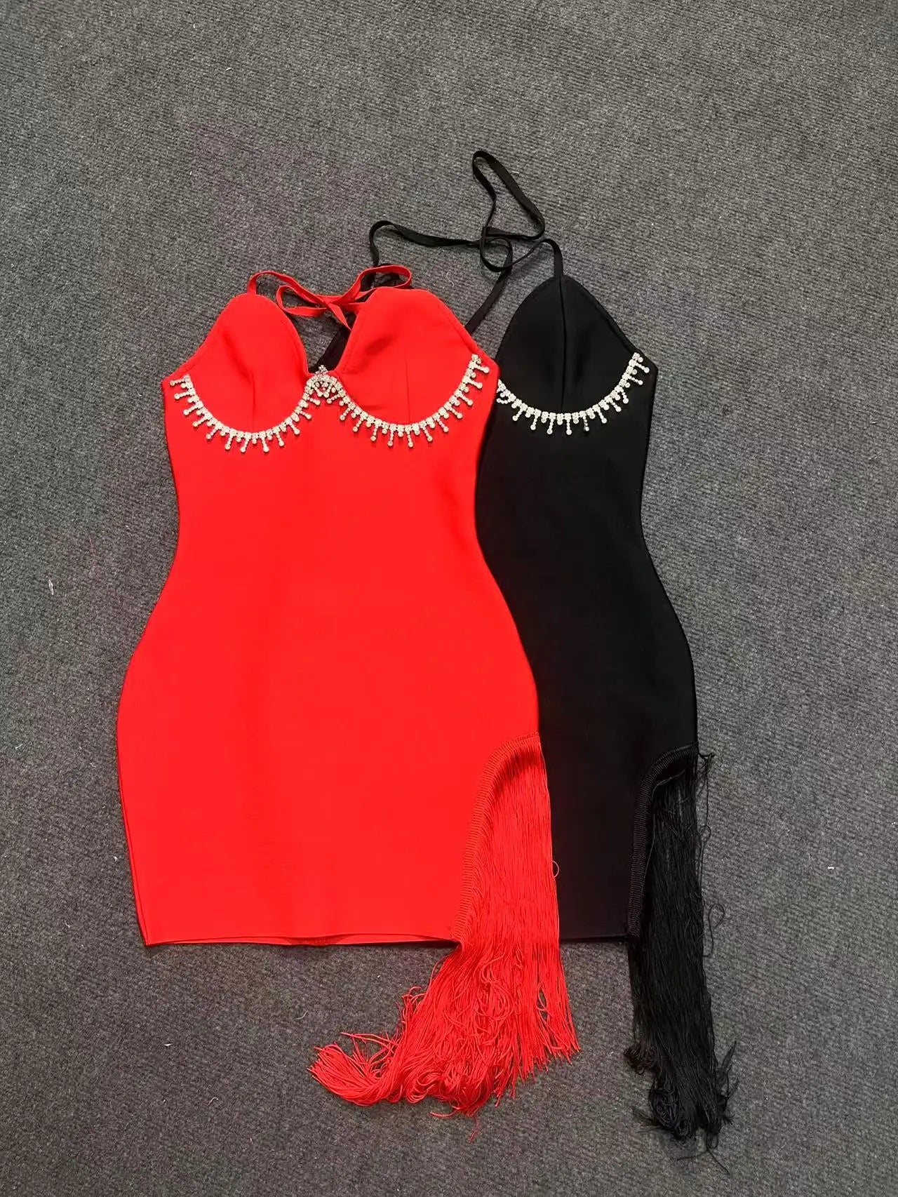 Red Black Women Sexy Halter Off the Shoulder Bodycon Mini Bandage Dress Tassel Celebrate Nightclub Party Bar Singer Outfit