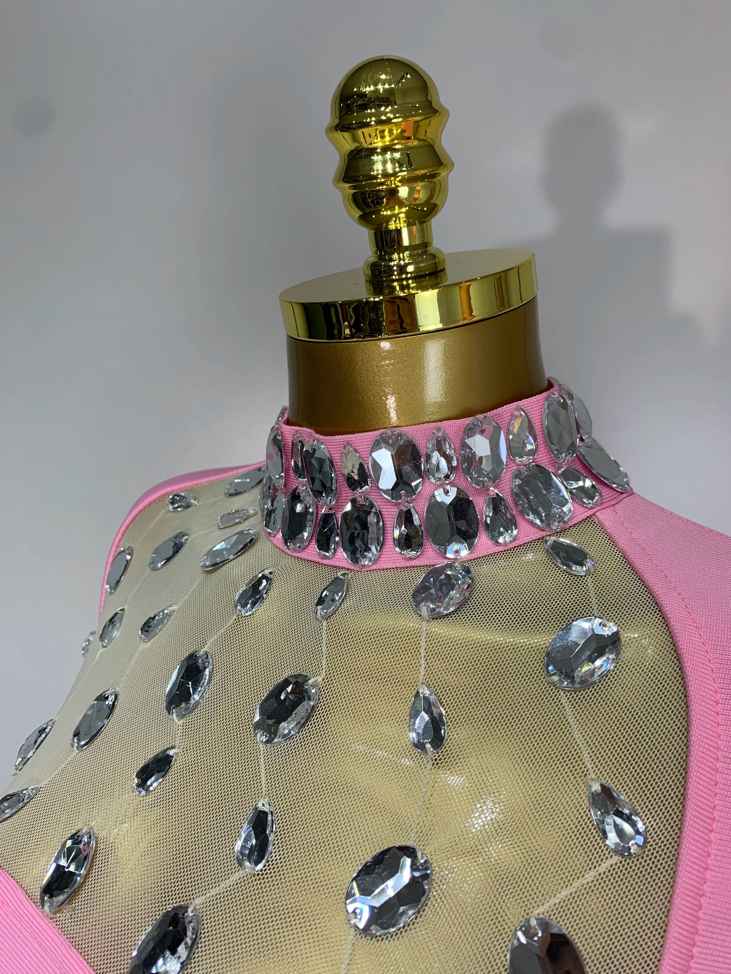 2025 Luxury Birthday Dresses Diamond Long Sleeve Pink Bodycon Bandage Dress Women Wedding Evening Prom Gowns