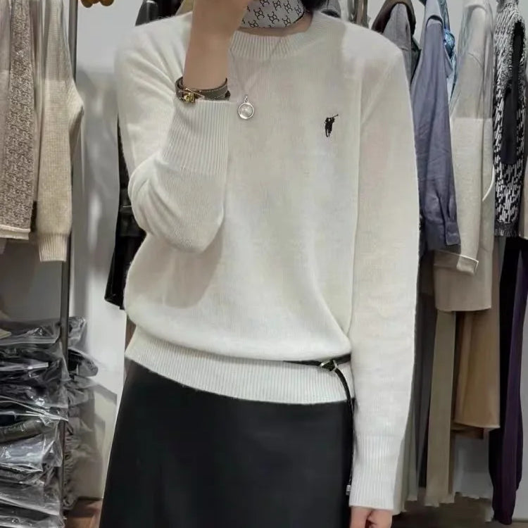 Women's Fashion Spring and Autumn Cashmere Embroidered Pullover O-neck New Soft and Comfortable Casual Long Sleeve Embroide white