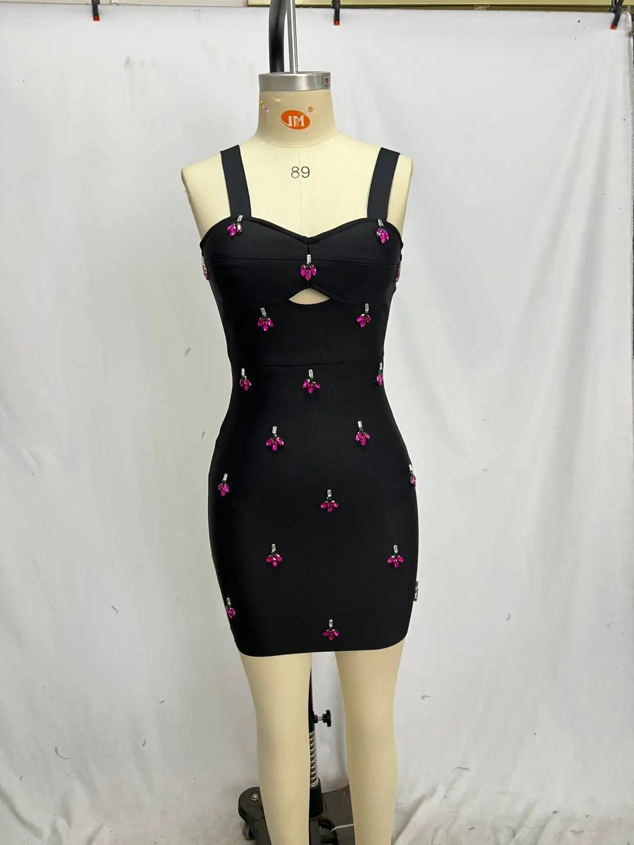 White Black Women Sleeveless Sexy Square Collar Shinning Crystal Bodycon Bandage Mini Dress Celebrate Nightclub Party Dress black