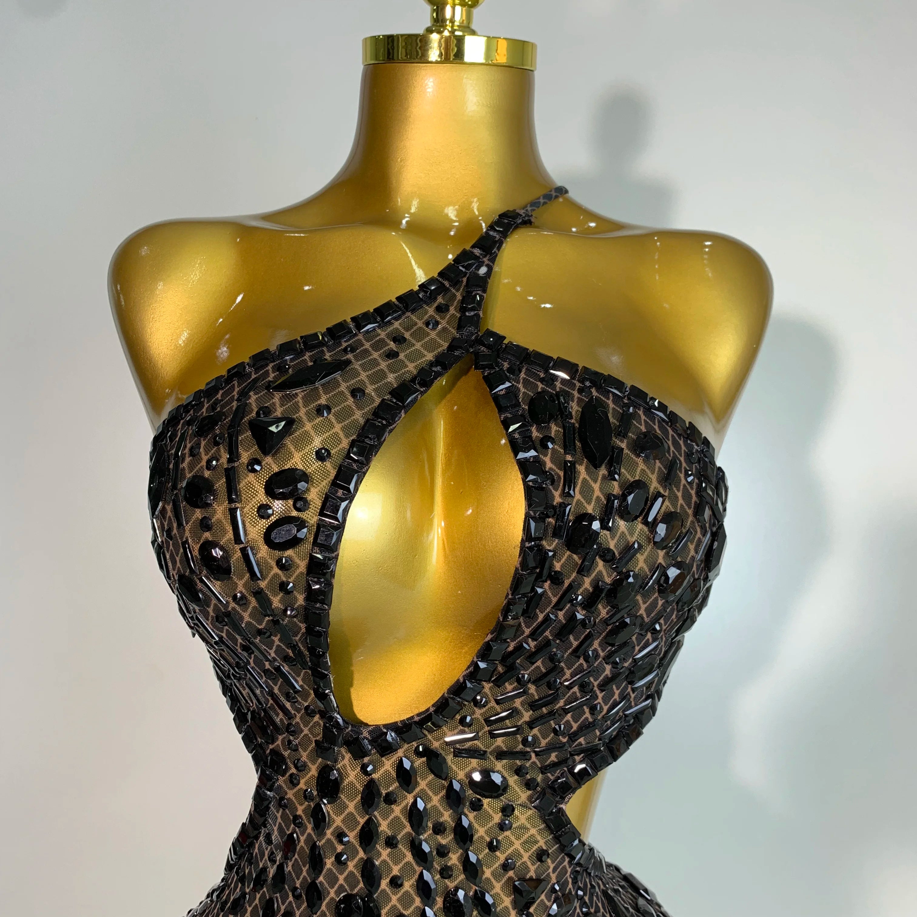 Women 2025 Sexy Backless Hollow Out Diamond Evening Prom Gown Birthday Luxury Celebrate Stage Nightclub Outfit