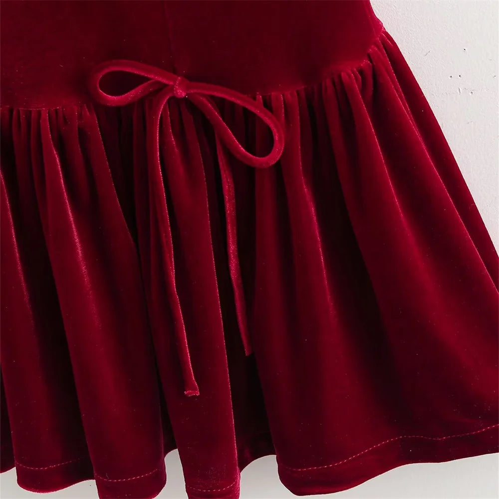 UNIZERA Retro Style Bow Tie Velvet Dress Winter New Round Neck Sleeveless Solid Color Slimming Short Skirt