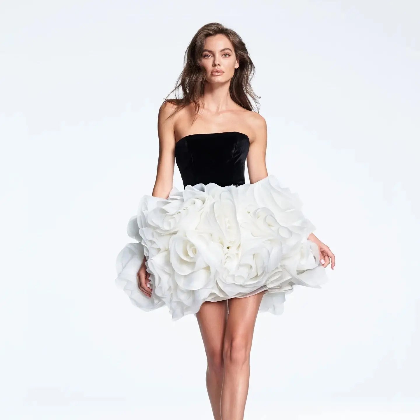 2025 White Falbala Strapless Puffy Mini Dress Sweet Woman Birthday Party Vestido Stage Performance Costume black