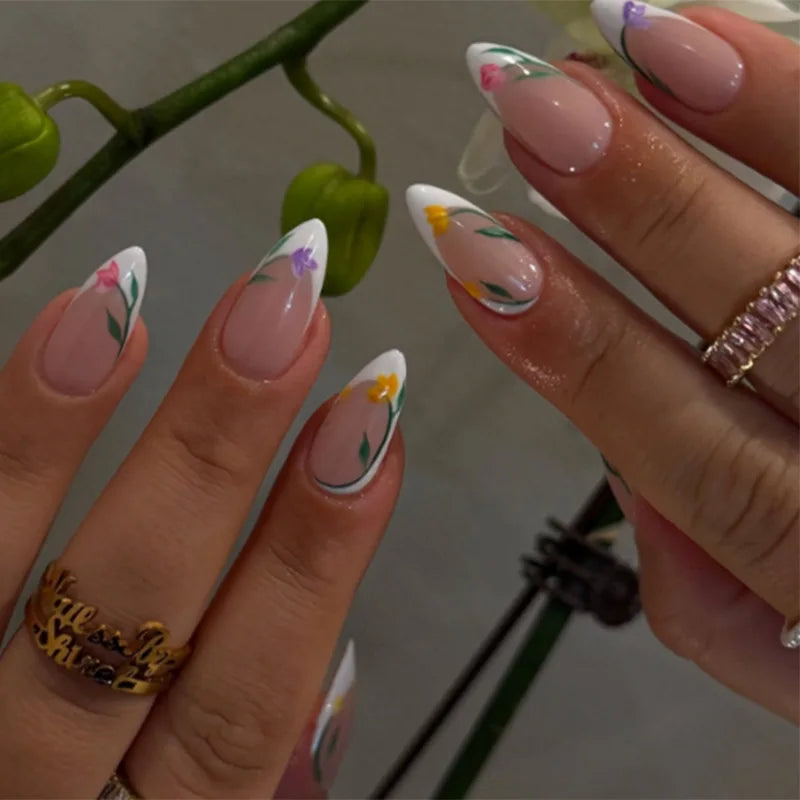 24Pcs Green Cat's Eye Design Press on False Nails with Flower Pattern Short Almond Round Head Nails Set Tips Wearable Fake Nail W1950