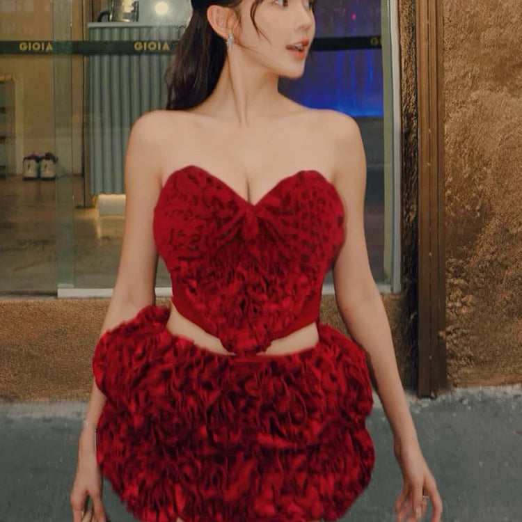 Fashion Passionate Red Two-Piece Set Dress Strapless Rose Embellished Crop Top and Mini Skirt Party Gown