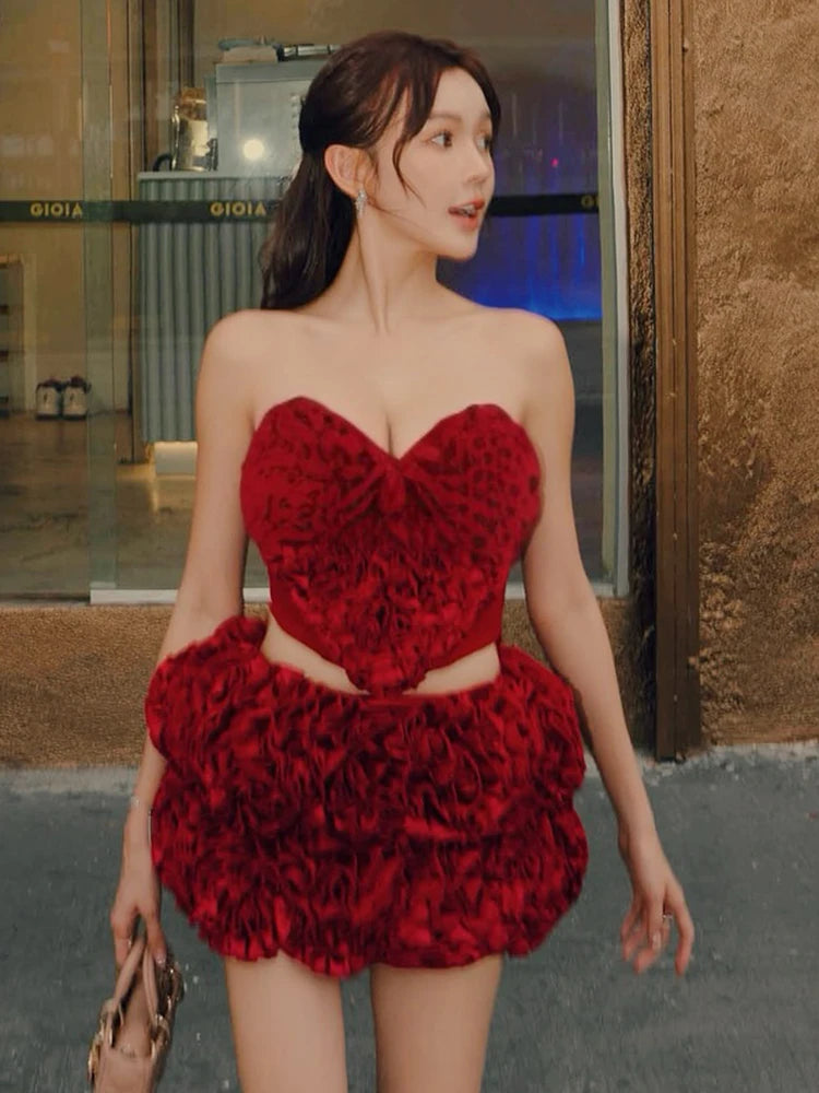 Fashion Passionate Red Two-Piece Set Dress Strapless Rose Embellished Crop Top and Mini Skirt Party Gown