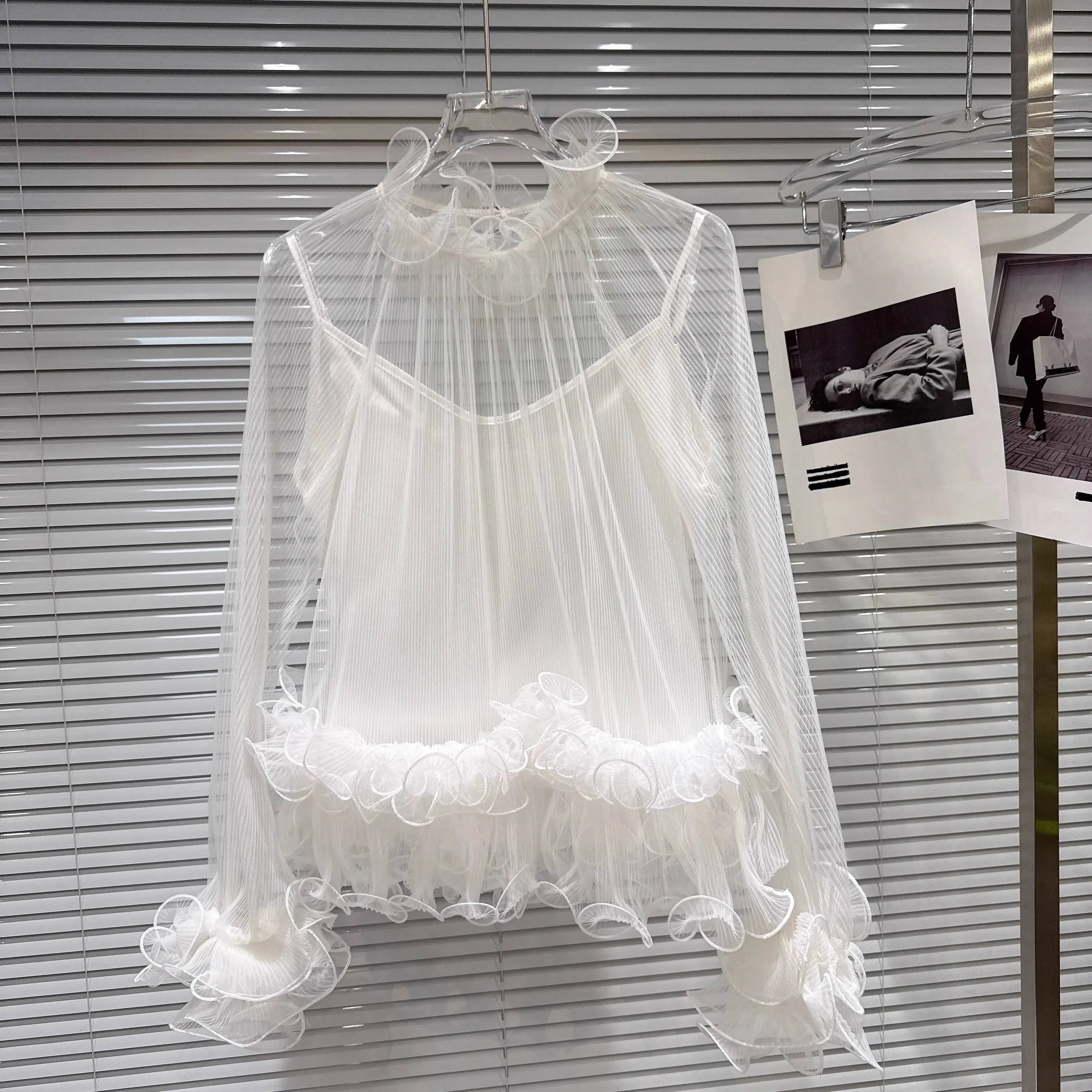 Winter New Items Style Elegant Ruched Lace Inner Camisole Chiffon Blouse For Women Loose Versatile Shirts 11A07896 White One Size