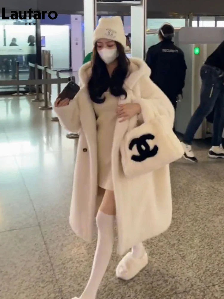 Winter Long Oversized White Thick Warm Teddy Bear Coat Women with Hood Loose Casual Korean Fashion 2023