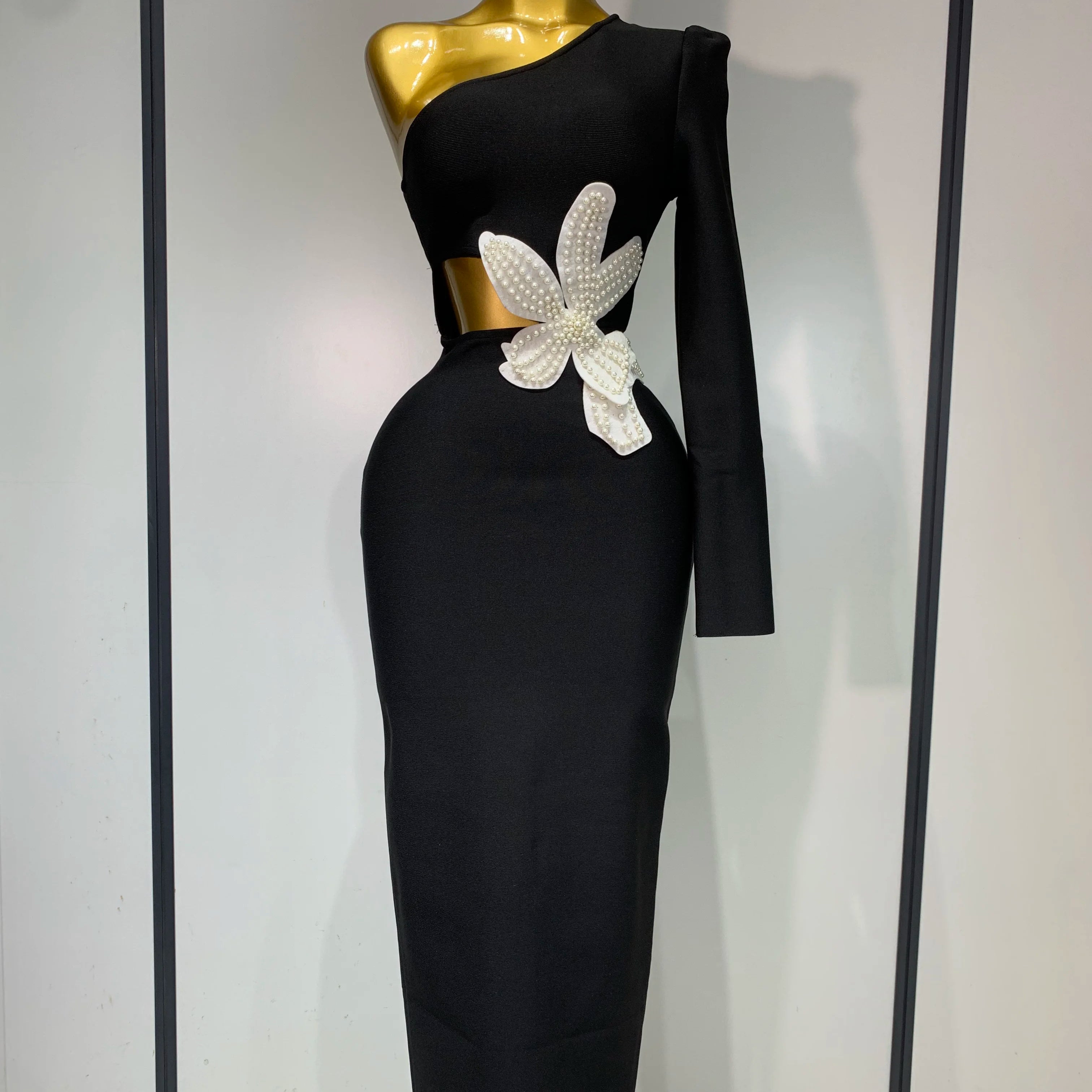 Women Elegant Luxury Black Bandage Party Dress Single Sleeve Cut Out White Pearl Embroidery Flower Midi Long Evening Prom Gowns black