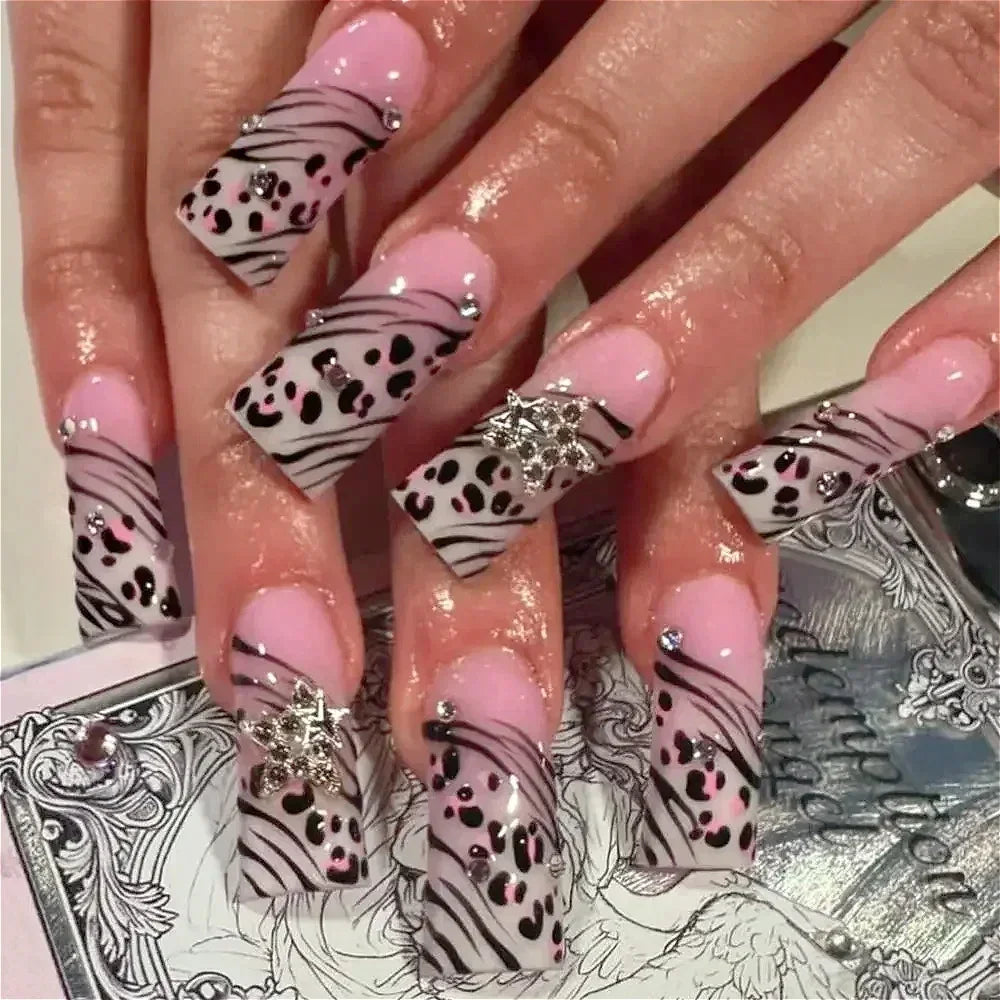Cherry Leopard Print Almond Fake Nails Art Ballet Pointed False Nails Charms Flower Star Love Heart Press on Nails Manicure Tool MT2525JP3508