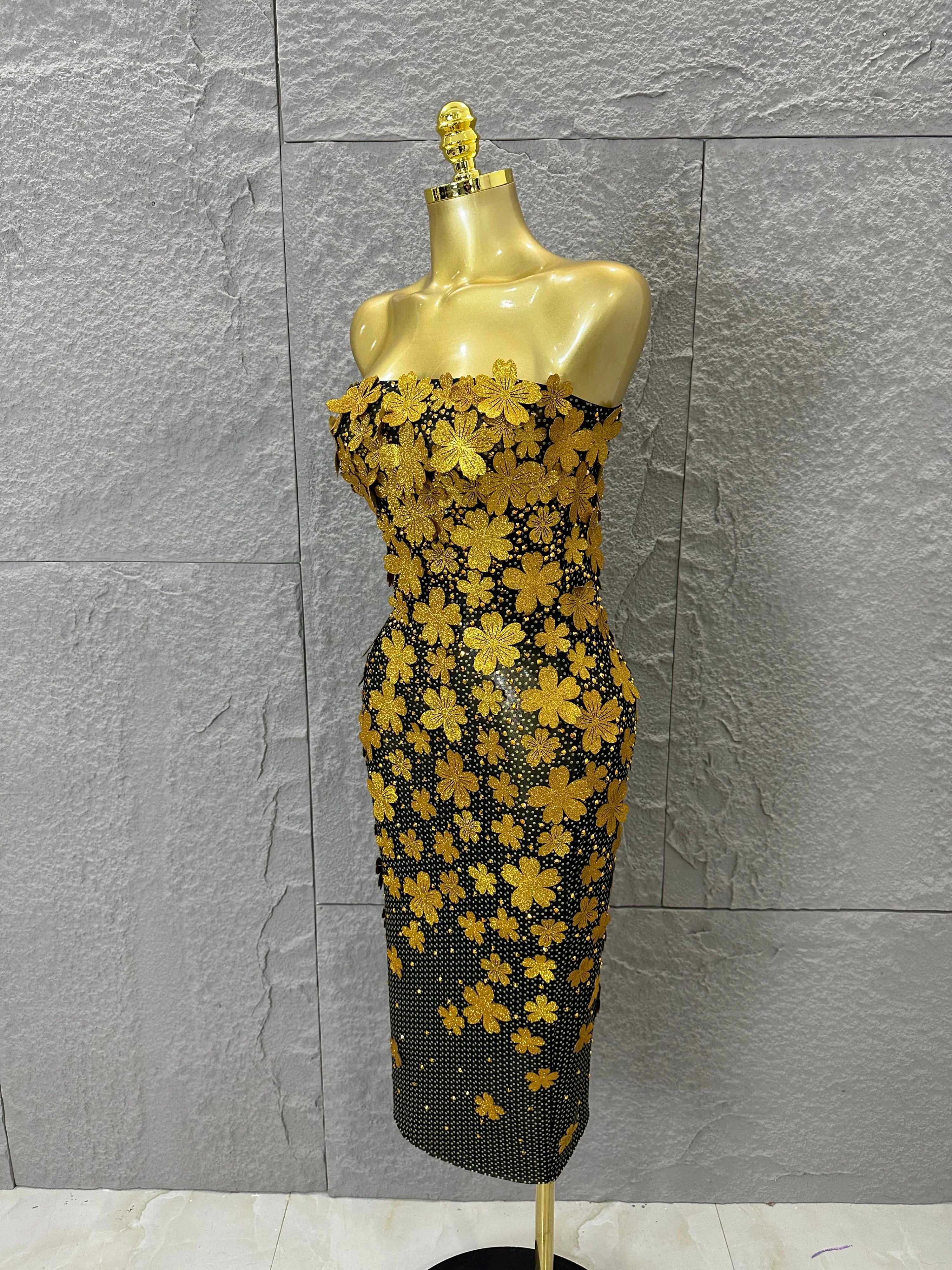 Sparkly Women Sexy Strapless Slim-fit 3D Flower Evening Gala Party Nightclub Cocktail Party Stage Performance Costume