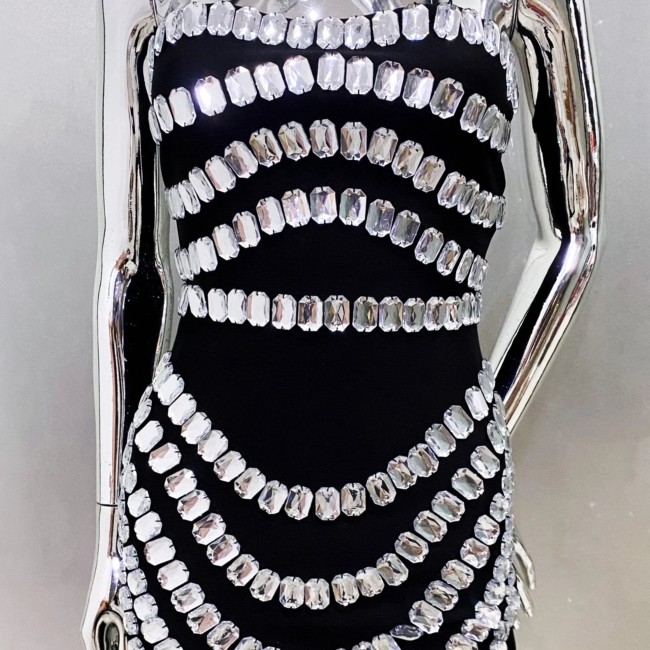 2025 Stylish Necklace Shining Diamonds Strapless Black Bandage Mini Dress Fashion Woman Party Vestido Celebrity Birthday Outfit