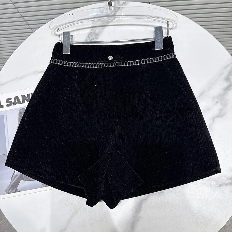 Winter New Fashion Pearl Bow Embroidered Edge Corduroy High Waist Shorts For Women Black Wide-leg Boot Pants 11A07497