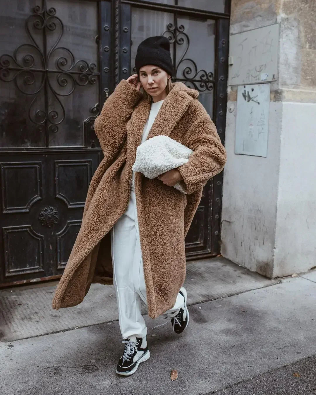 Teddy Bear Coat Lamb Fur Women's Clothing New Warm Thickened Plush Plush Medium-length Environmentally Friendly Coat Chic brown