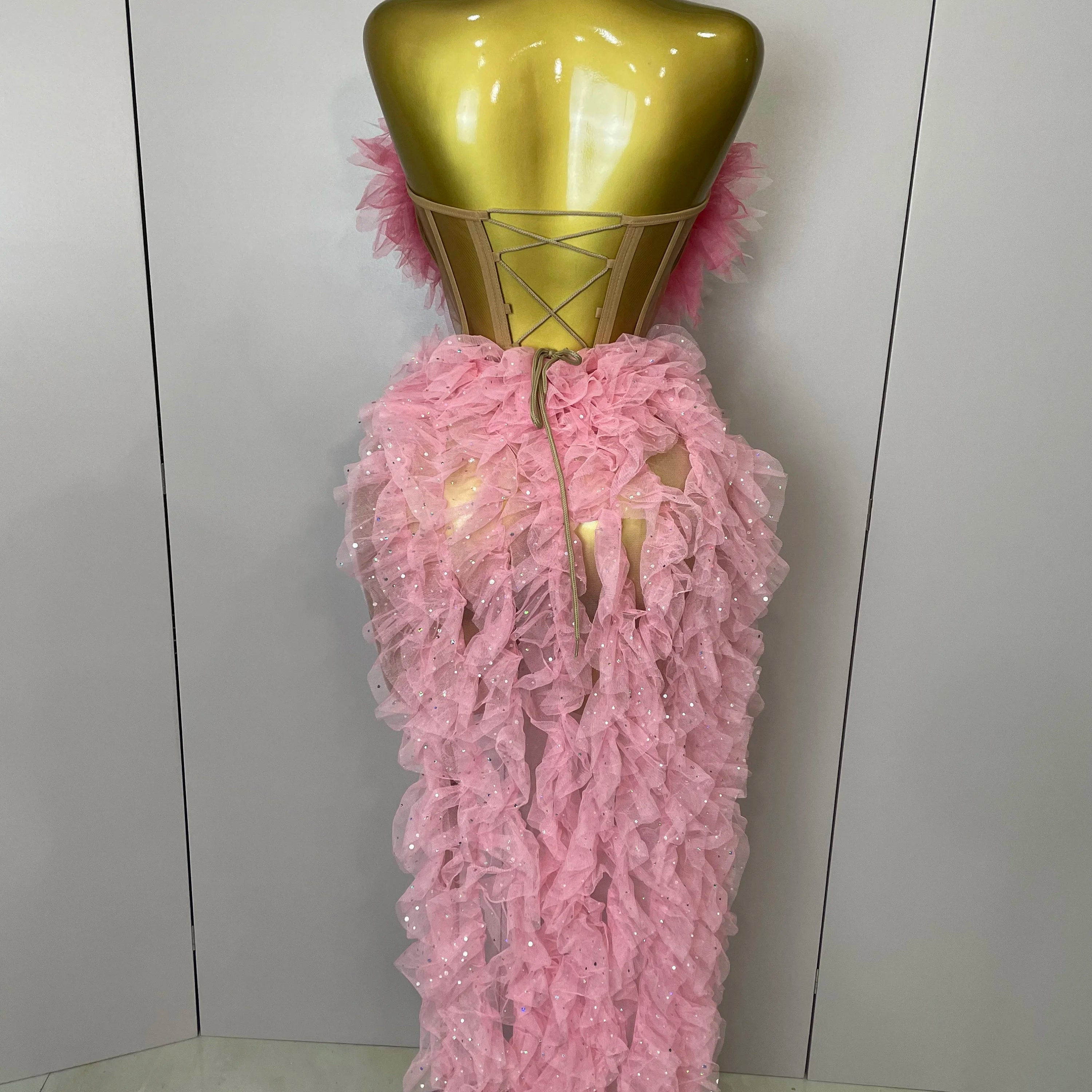 2025 Women Pink Ruffles Sexy Strapless Mini Tops 2 PCS Set Dress Nightclub Bar Birthday Party Evening Stage Performance Costume