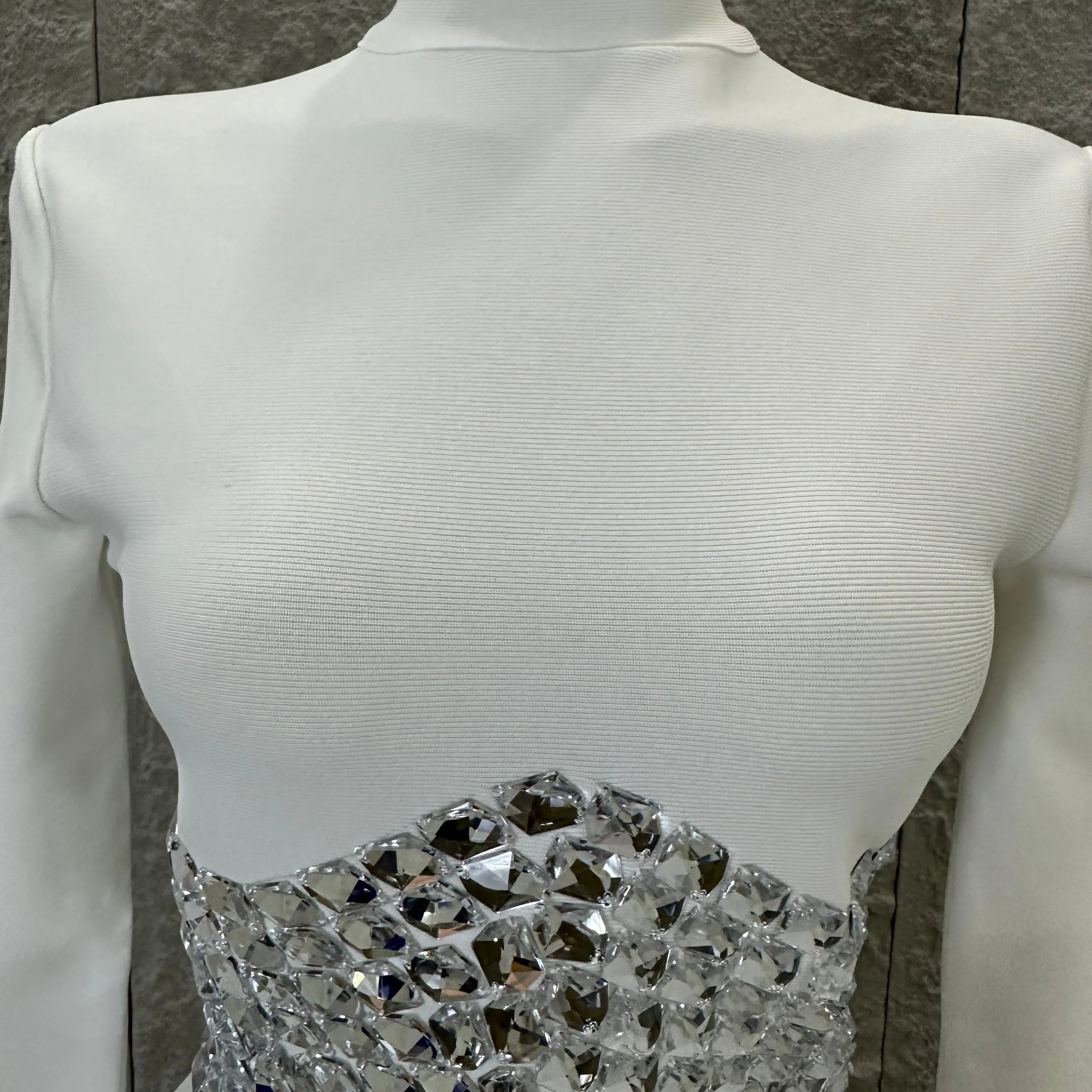 2026 White High Neck Maxi Dress Women Sexy Long Sleeve Full Crystal Waist Embellished Form-Fitting Outfit Cocktail Party Costume