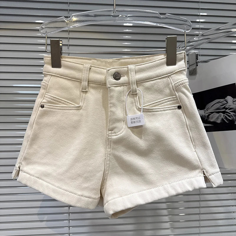 Winter New Street Style Solid Color Fleece-Lined Straight Shorts For Women Solid Color Wide-leg Short Pants 11A07807