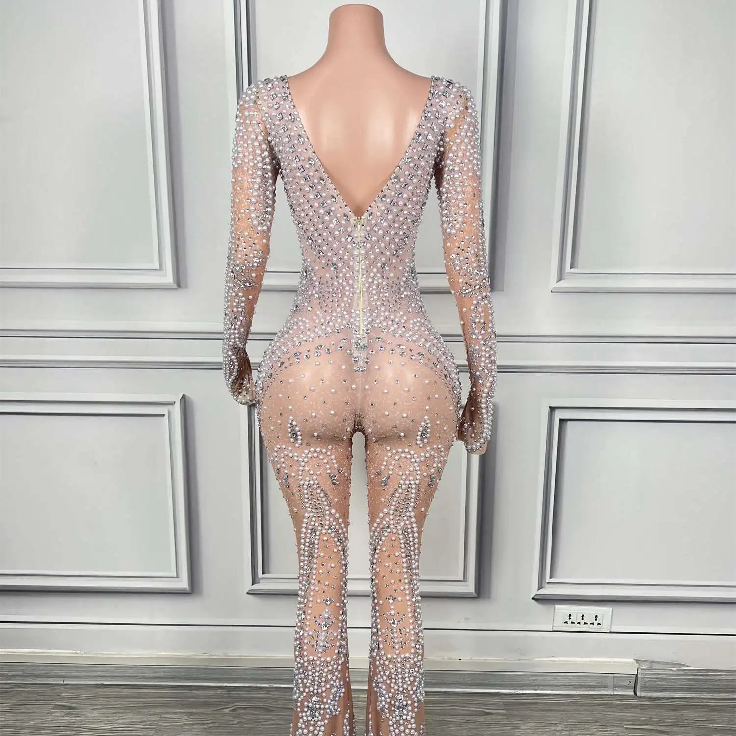 High-quality Pearls Rhinestones Mesh Bell-bottoms Lady Party Celebrate Birthday Stage Wear Luxurious Sexy Jumpsuit Shuangjiang