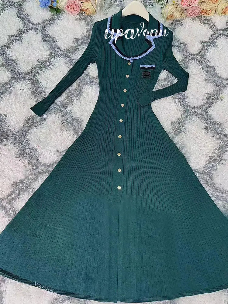 Elegant Women's Slim Fit Knitted Dress Fashionable Polo Neck Short Sleeve Single breasted Design Split Knitted Mid length Dress Dark Green