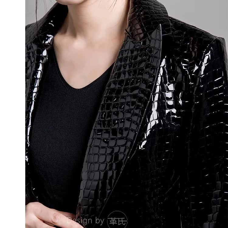 Lautaro Spring Autumn Short Shiny Reflective Crocodile Print Pu Leather Blazer Jacket Women Peaked Lapel Luxury Designer Clothes