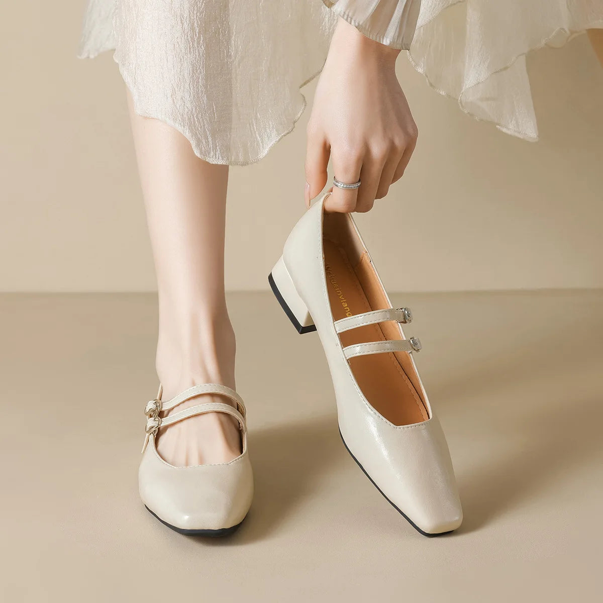 New spring women's outerwear shoes Square toe design Mary Jane shoes Ladies casual high heels Work boat shoes Large sizes 41-43