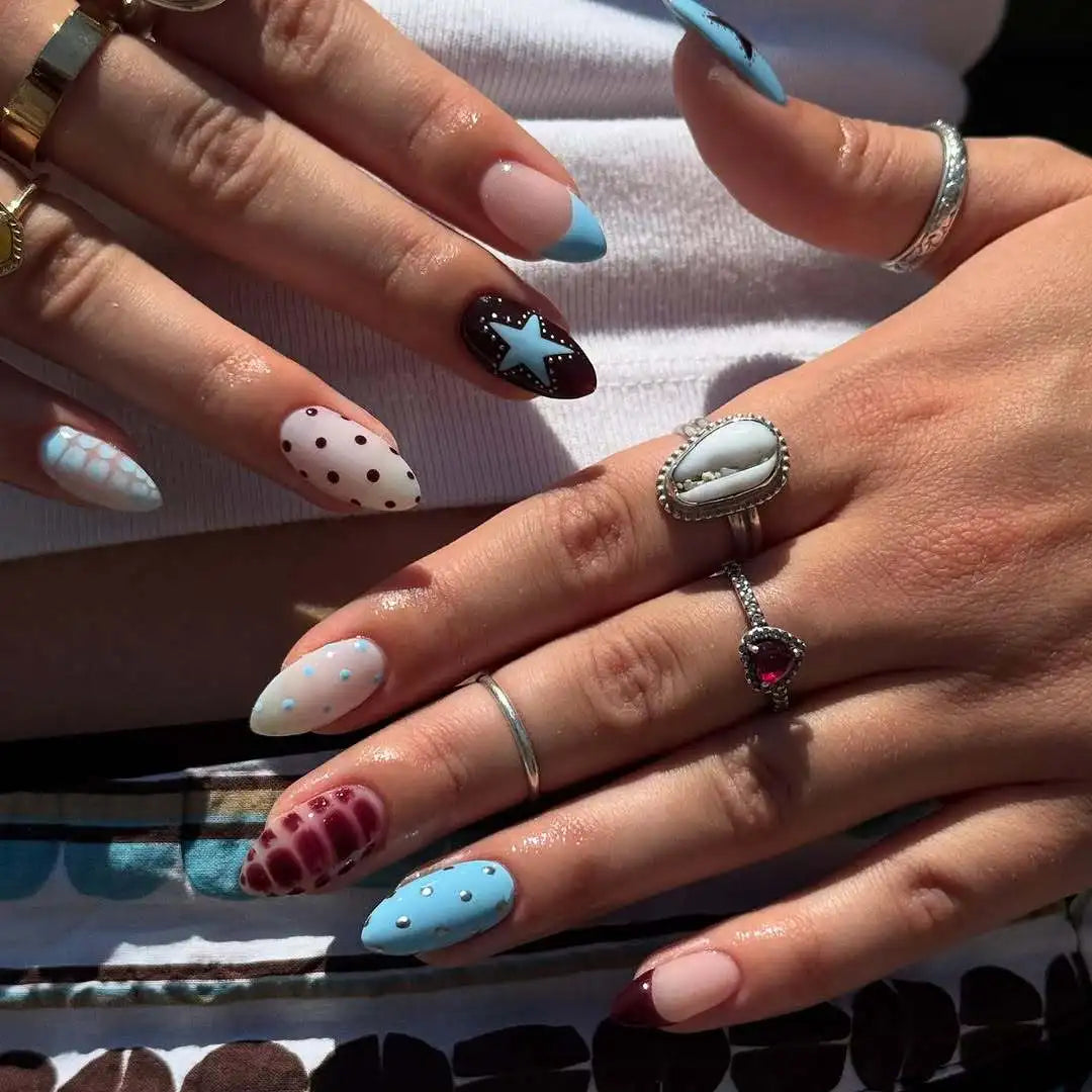 24pcs Summer Ocean False Nails Shark Starfish Pattern Fake Nails Tips Wearable Detachable Spice Girl Almond Press on Nails 5