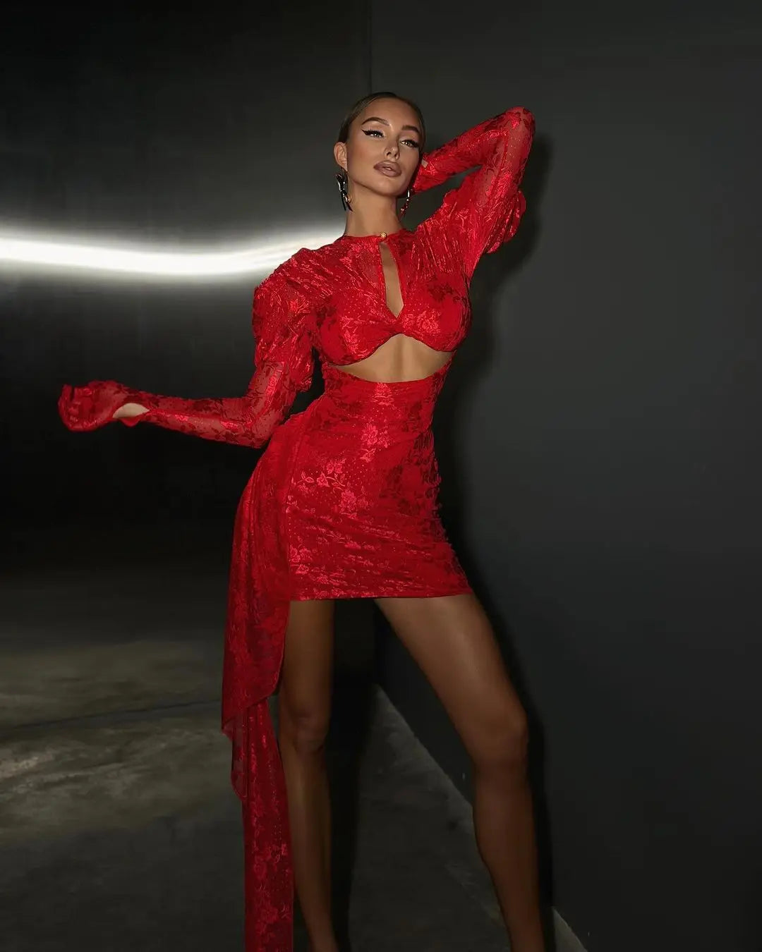 2024 New Sexy Hollow Out Long Hemline Lace Evening Dress Celebrity Evening Party Dress Red