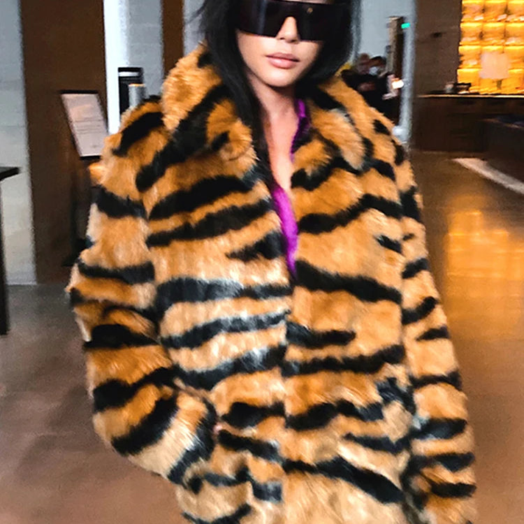 Winter Long Warm Thick Leopard Faux Fur Coat Women Tiger Print Loose Luxury Fluffy Clothing Female Thicken Plush Overcoat