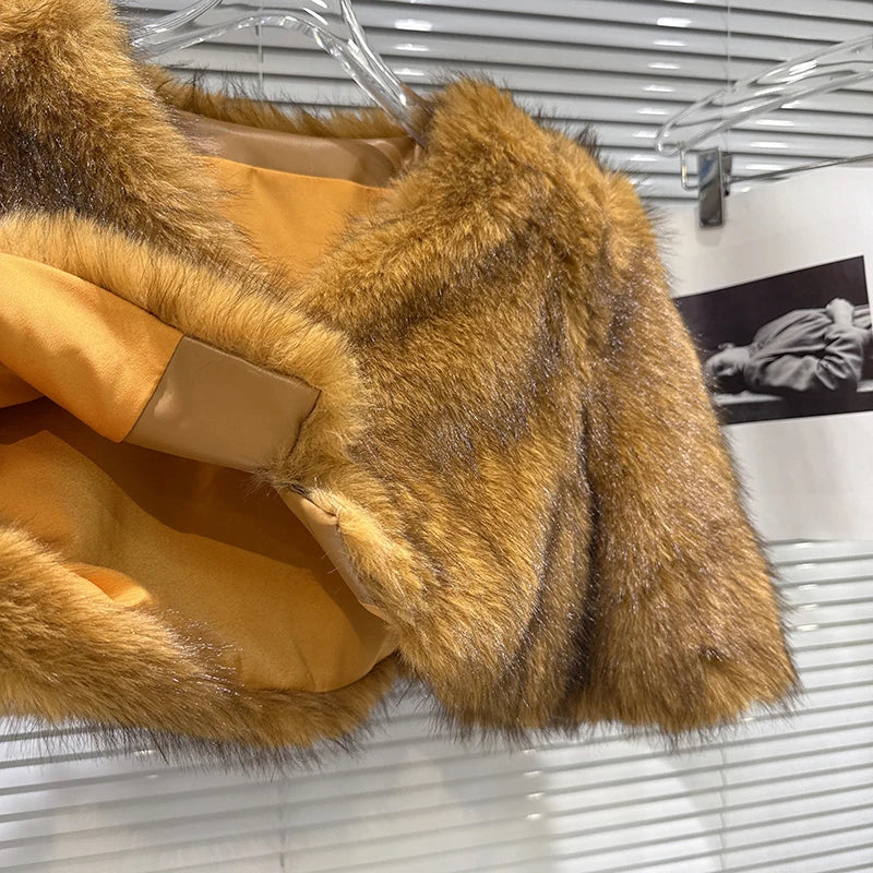 Winter New Style Fashion Faux Fur Short Coat Shawl For Women Solid Color V-neck High Waist Tops Female 11A07686