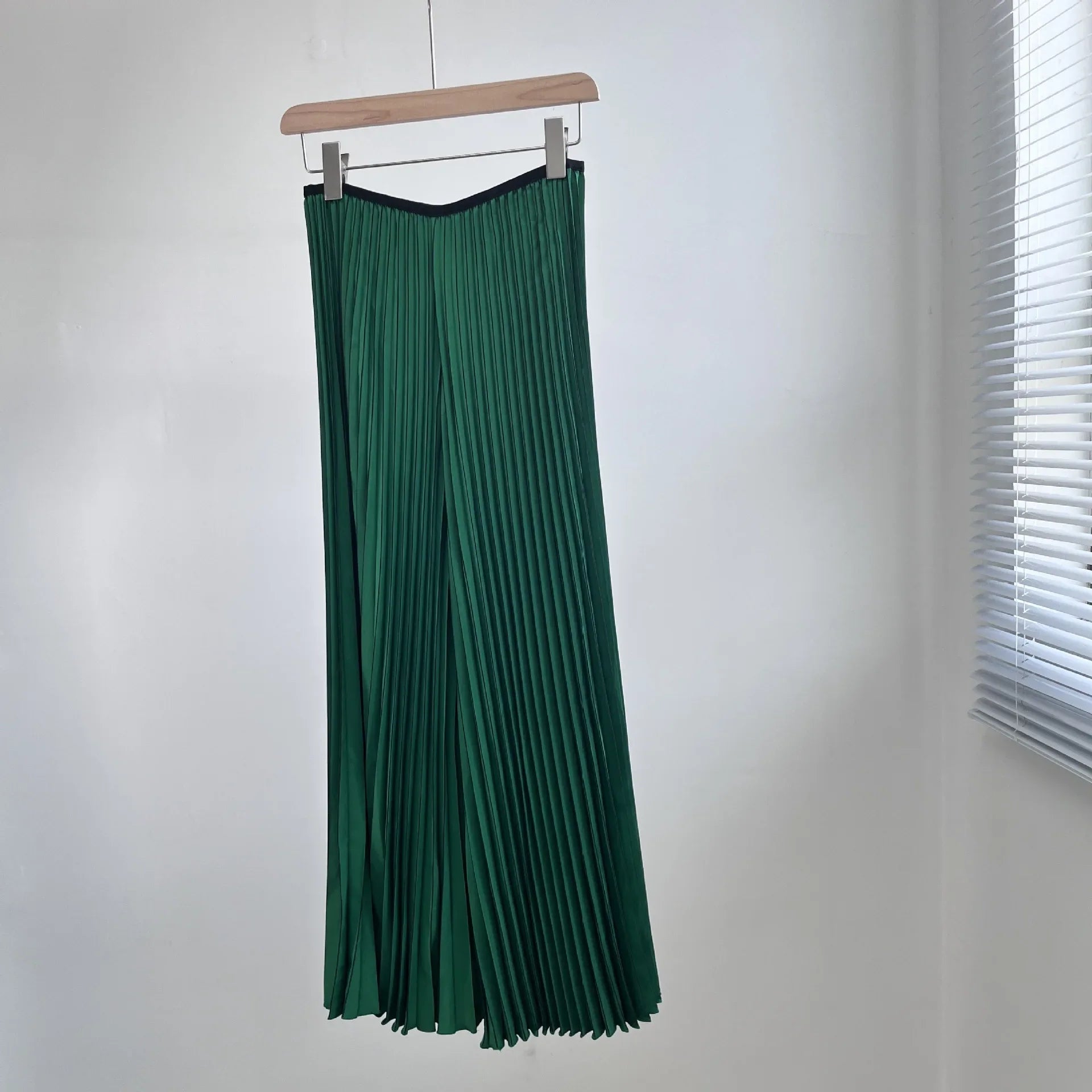 ALSEY Miyake Pleated Slim Hundred Fashion Rainbow Color Gradient Women's Office Lady Casual Pants Spring/Summer New green One Size