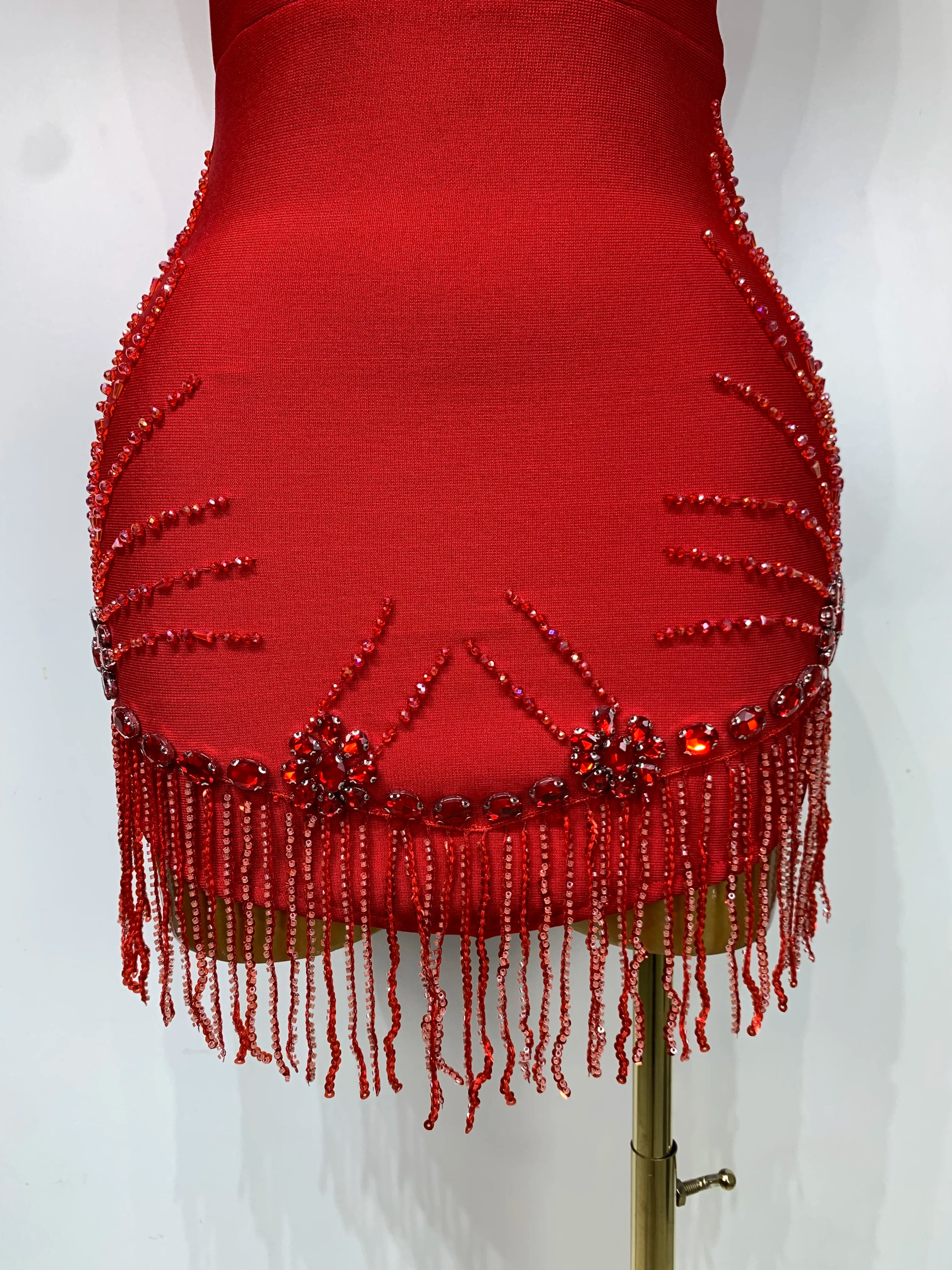 Women Sexy Sleeveless Bandage Dresses Fashion Beading Tassel Clothes Club Evening Party Birthday Elegant Bodycon Dresses