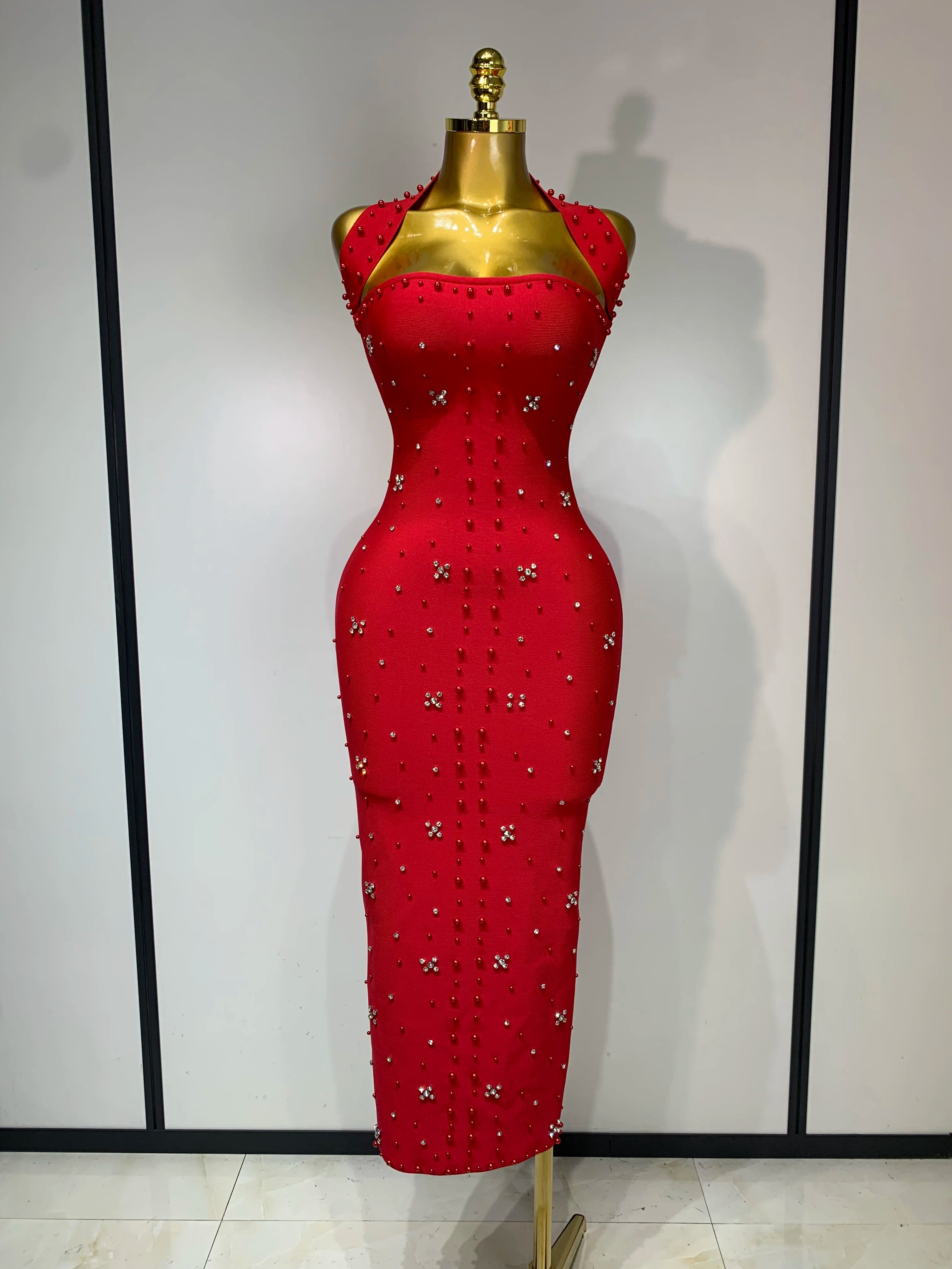 Elegant Sparkly Rhinestone Pearl Halter Backless Bodycon Bandage Long Dress 2025 Women Luxury Birthday Evening Party Gowns Red