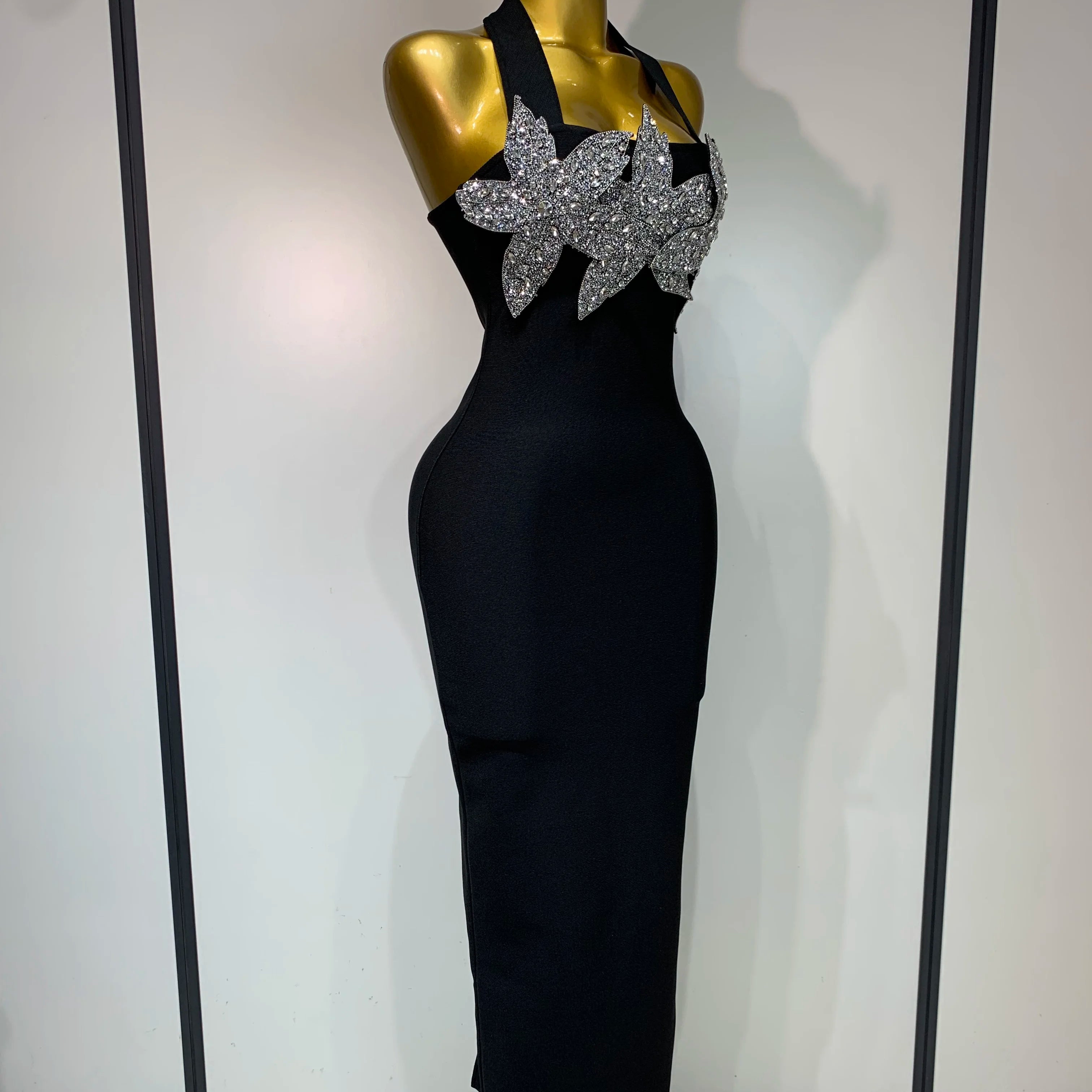 Women Sexy Sleeveless Halter Backless Shiny Diamond Flower Bodycon Bandage Dress Celebirty Elegant Evening Party Birthday Dress