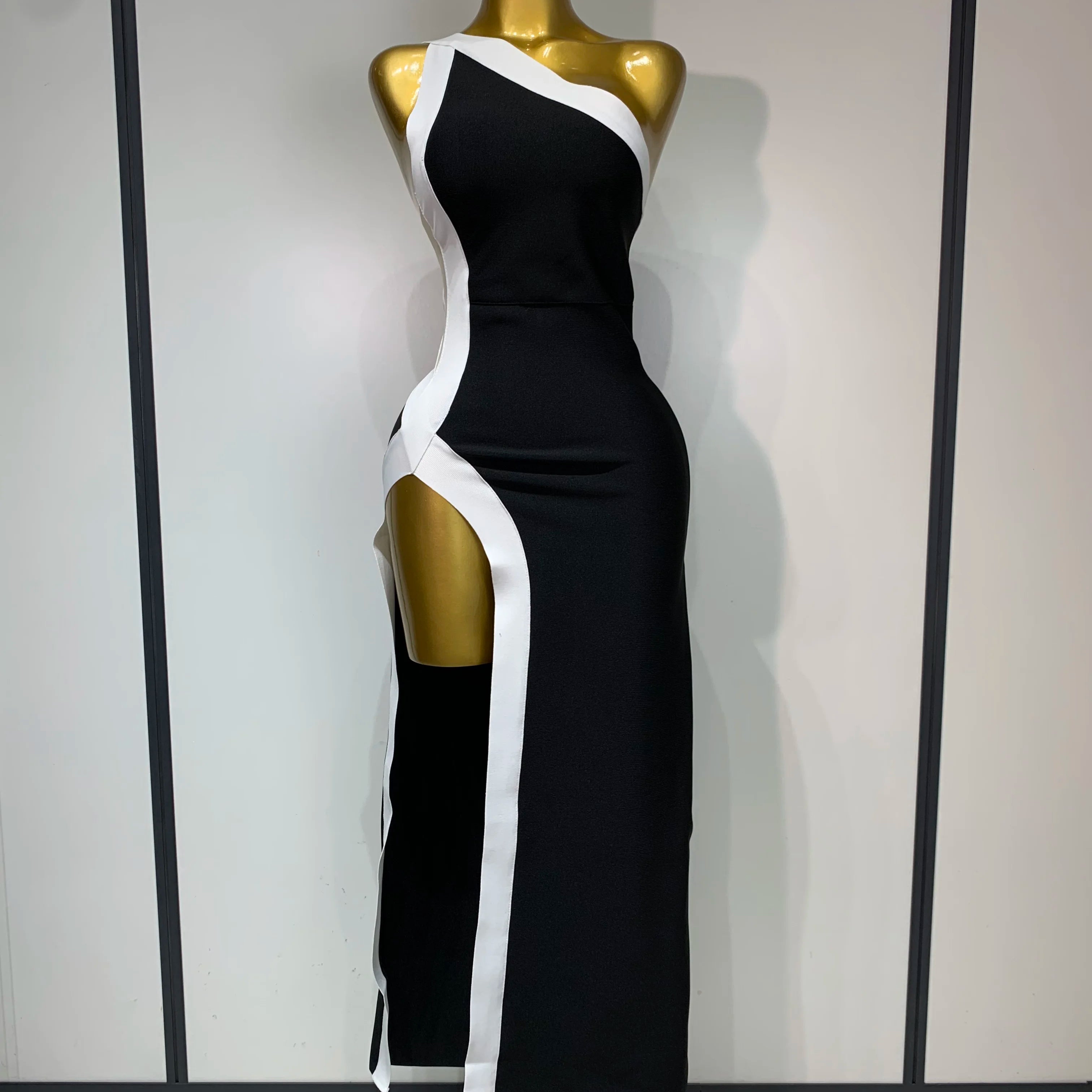 Women Sexy One Shoulder Split Black White Patchwork Bandage Bodycon Dress 2025 Celebrity Elegant Evening Party Birthday Outfit black