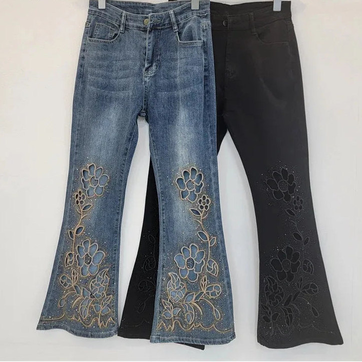New Fashion Heavy Industry Rhinestone Versatile Jean For Women High Waist Floral Hollow-out Flared Denim Pant 11A07875