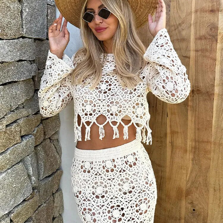 Sweet Hollow Out Women's Knit Tassel Skirt Suit Slim O Neck Long Sleeved Top High Waist Skirts Set 2024 Autumn Lady Chic Outfit Set