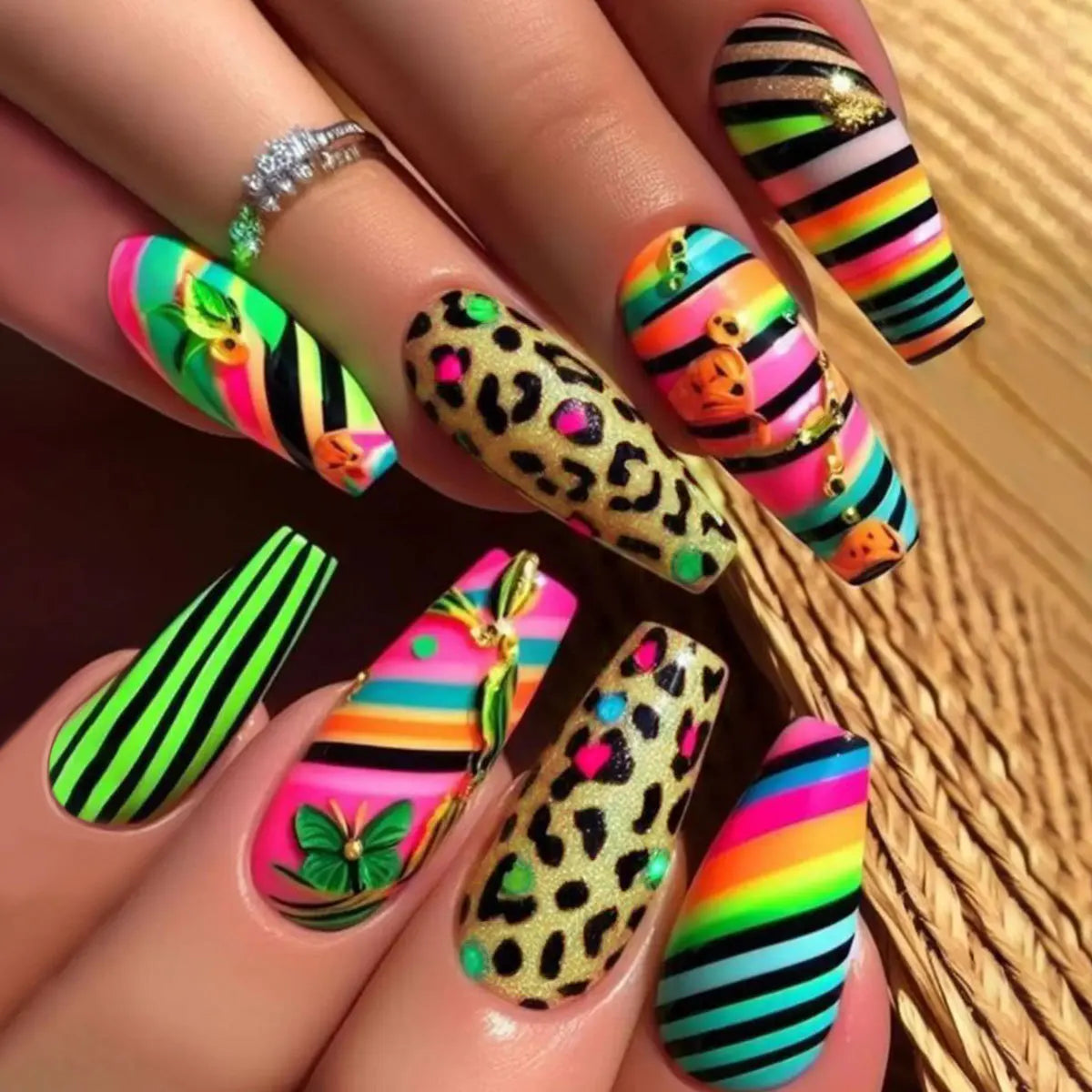 Medium long fake nails for women girls Y2K colorful gradient leopard print Pink green coffee coffin tips press on false nail set 2297