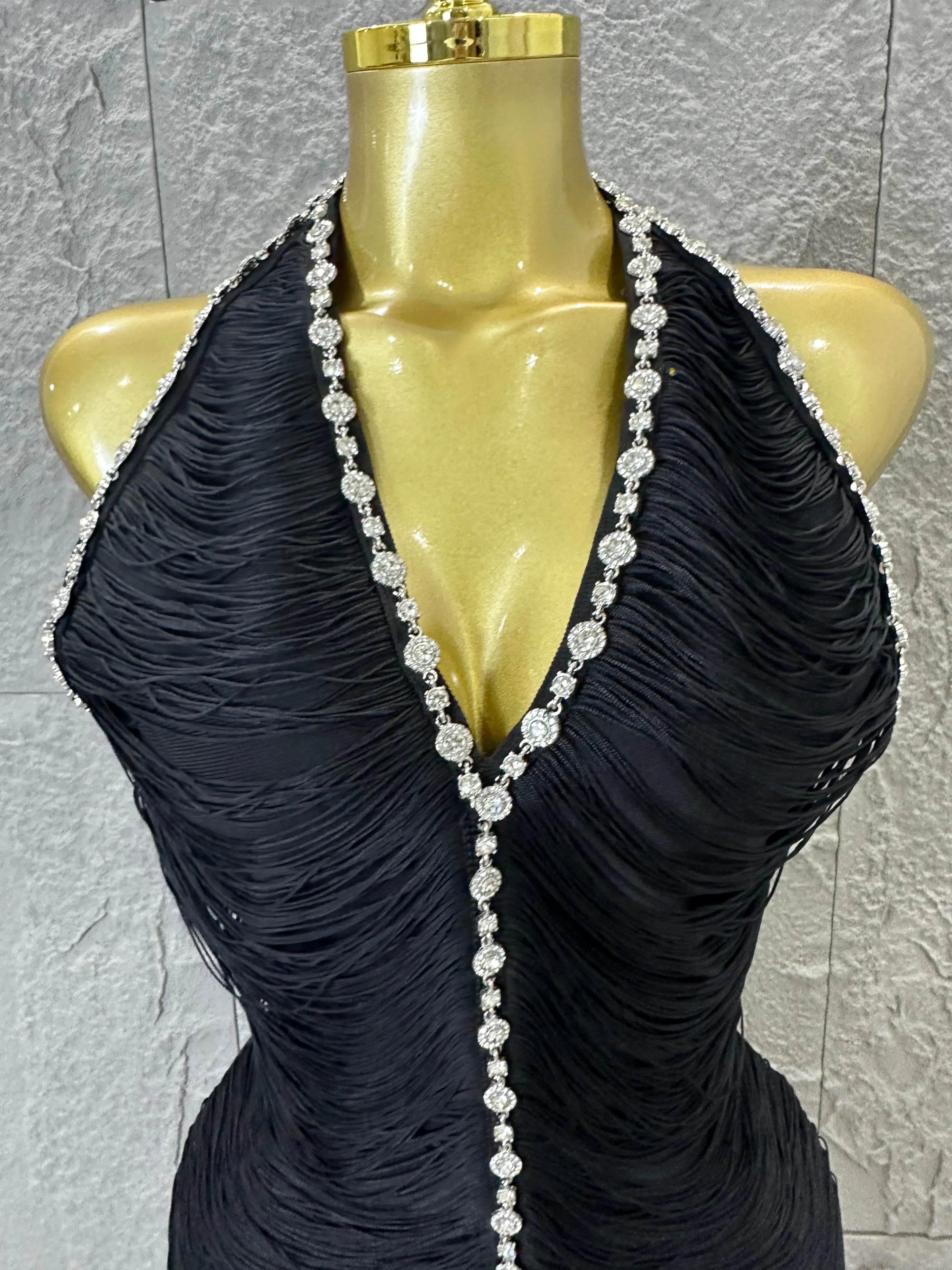 Elegant 2026 Black Halter Neck Midi Dress Women Sexy V-Neck Crystal Trim Ruched Form-Fitting Outfit Formal Event Party Costume