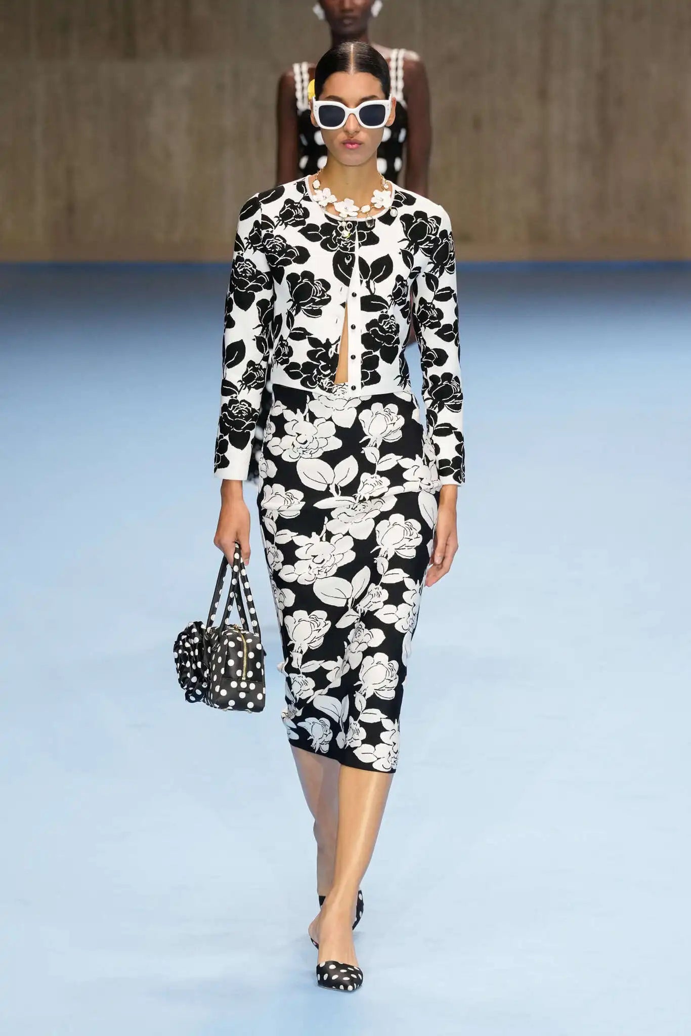 2025 Women Long Sleeve Jacquard Weave Flowers 2 Pieces Bodycon Bandage Set Celebrity Red Carpet Evening Party Set black