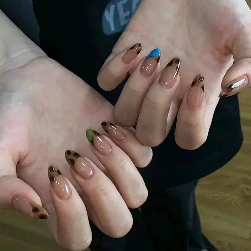 24Pcs Long Stiletto Fake Nail Brown Blue Smudge Leopard Print Press on False Nails Star Polka Dot Wearable Full Cover Nails Tips W1658