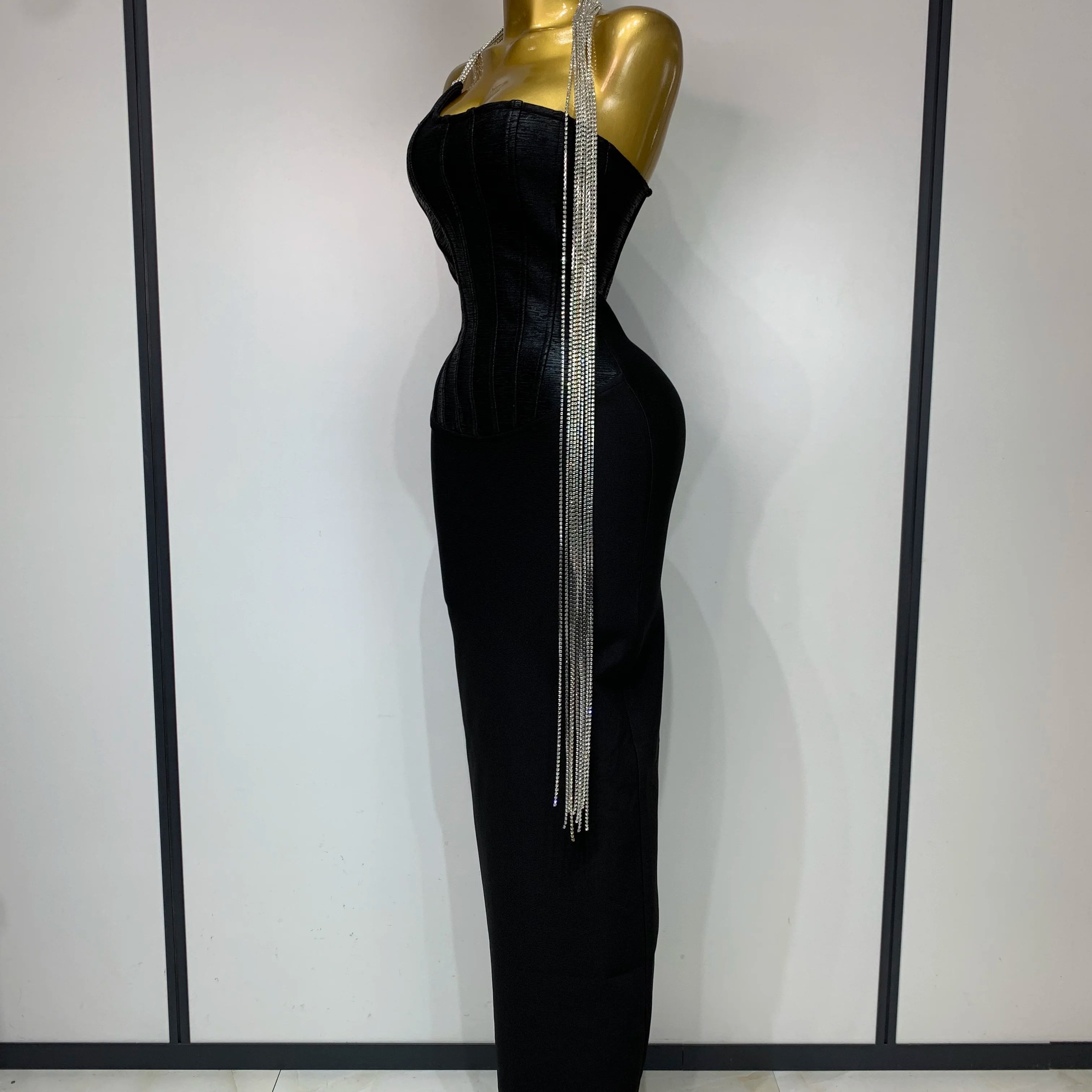 Women Sexy Strapless Backless Bandage Dresses Fashion Sleeveless Beading Cocktail Evening Party Luxury Birthday Prom Gown